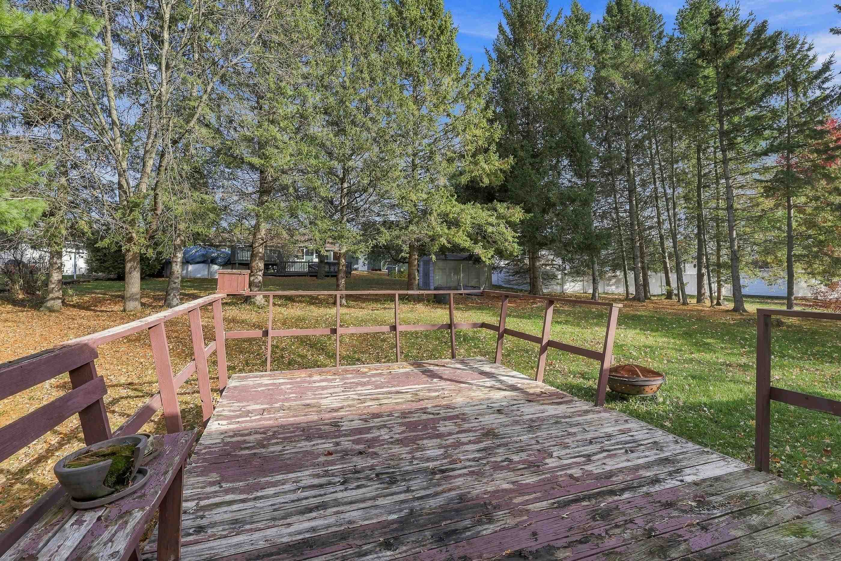 903 HOLLYWOOD DRIVE, Merrill, Wisconsin 54452, 2 Bedrooms Bedrooms, ,2 BathroomsBathrooms,Residential,For Sale,903 HOLLYWOOD DRIVE,22605213