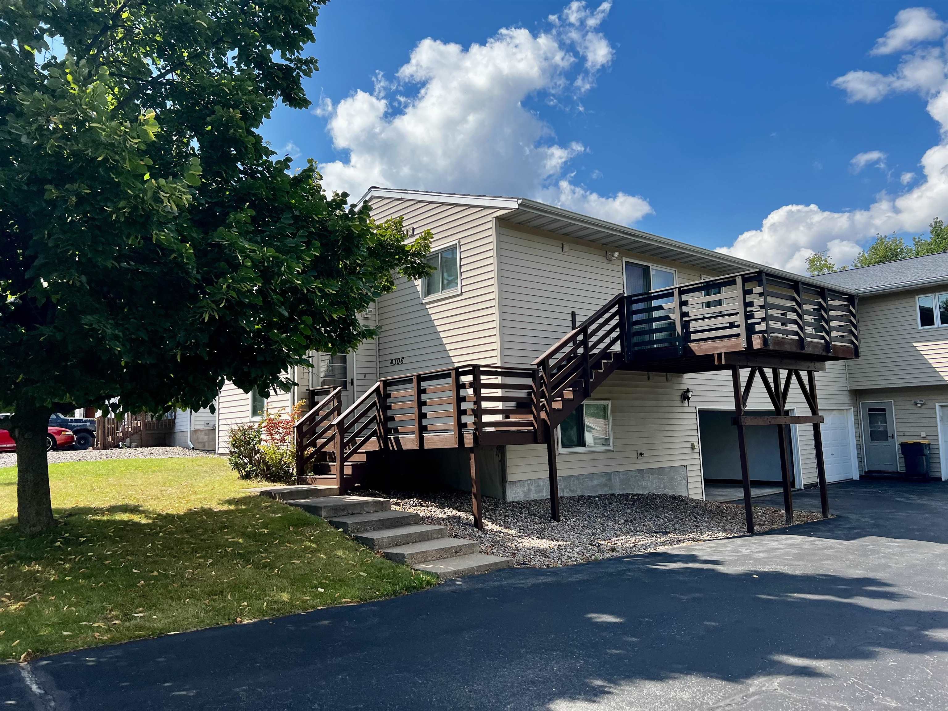 4306 E JELINEK AVENUE, Weston, Wisconsin 54476, 2 Bedrooms Bedrooms, ,2 BathroomsBathrooms,Residential,For Rent,4306 E JELINEK AVENUE,22605214