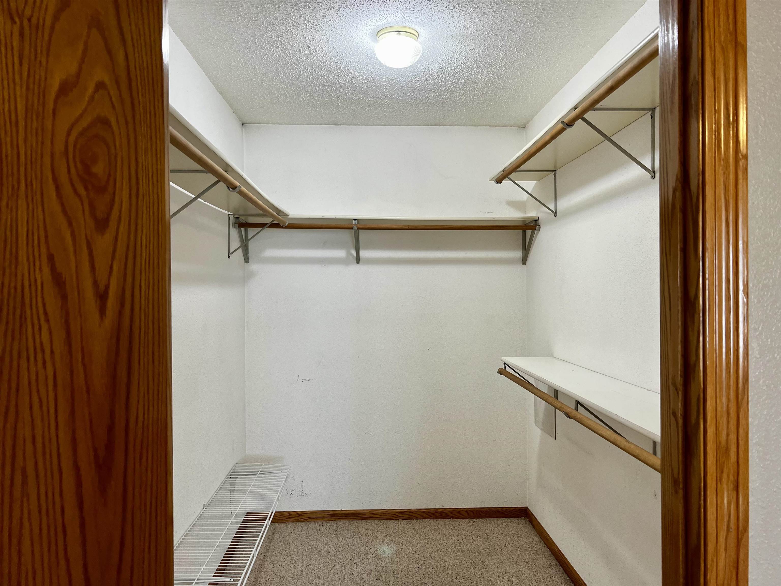 4306 E JELINEK AVENUE, Weston, Wisconsin 54476, 2 Bedrooms Bedrooms, ,2 BathroomsBathrooms,Residential,For Rent,4306 E JELINEK AVENUE,22605214