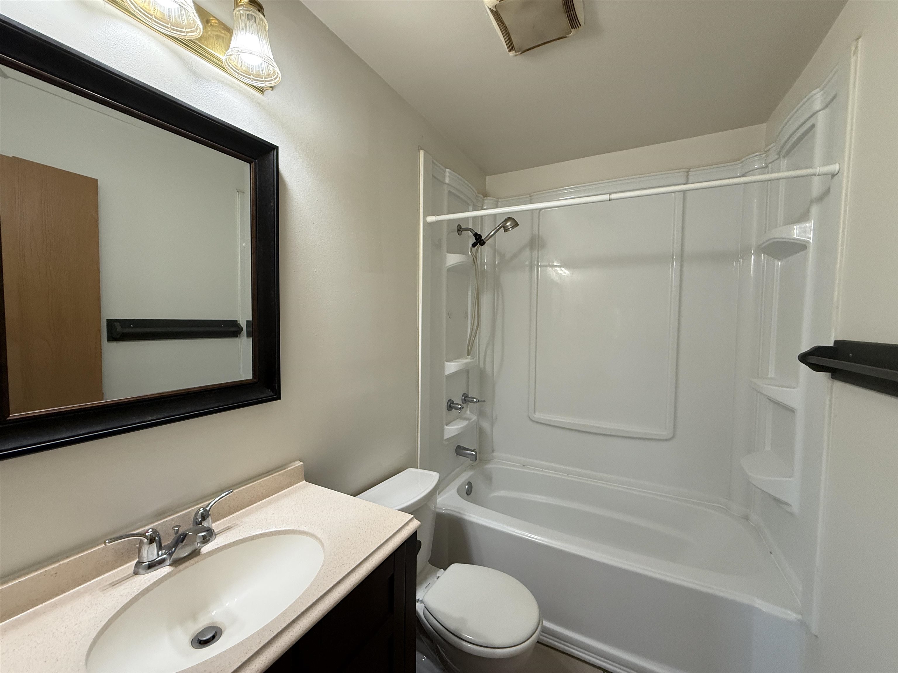 3712 WESTON AVENUE, Weston, Wisconsin 54476, 2 Bedrooms Bedrooms, ,1 BathroomBathrooms,Residential,For Sale,3712 WESTON AVENUE,22605215