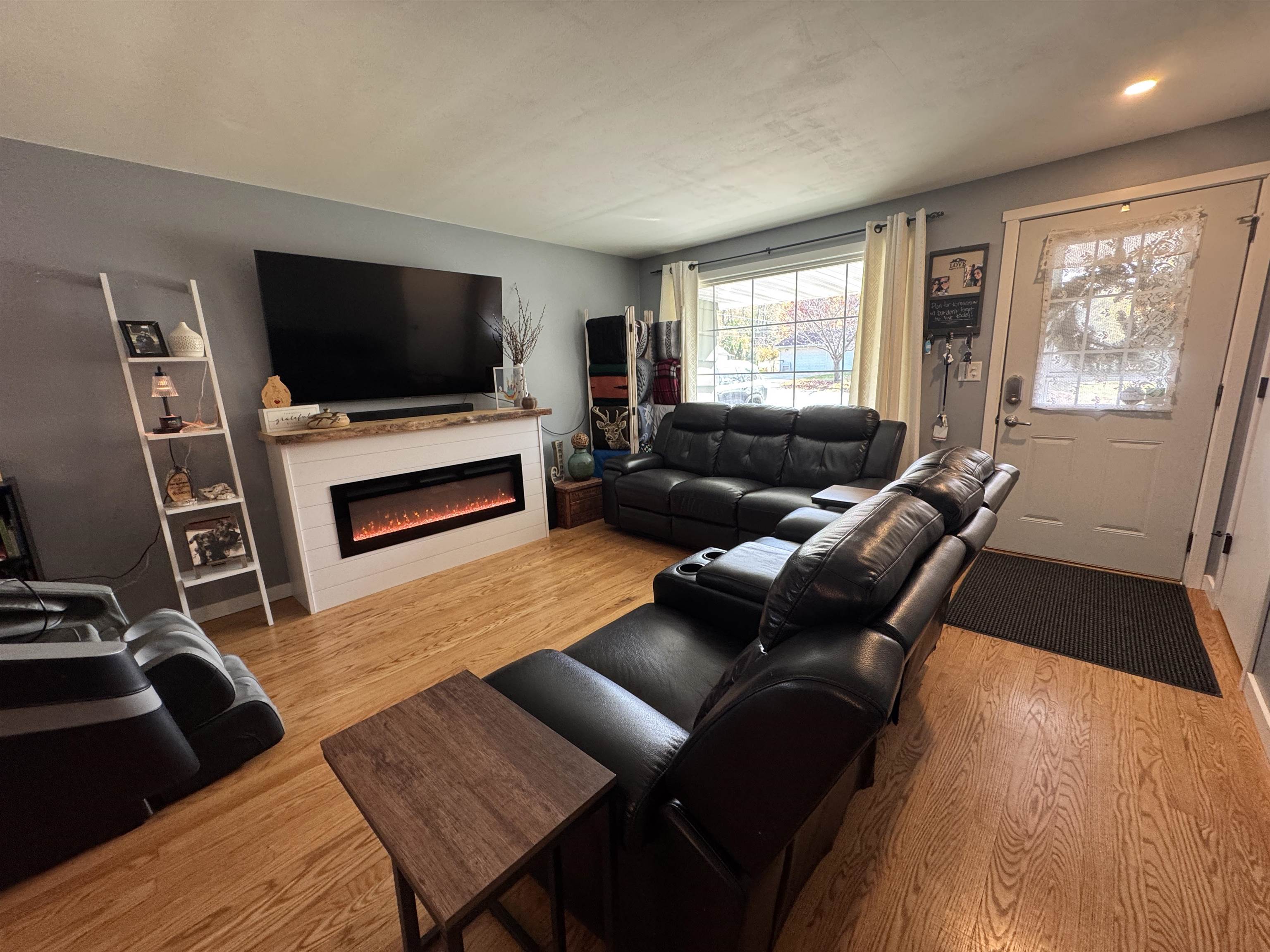 1240 MCINTOSH STREET, Wausau, Wisconsin 54403, 4 Bedrooms Bedrooms, ,2 BathroomsBathrooms,Residential,For Sale,1240 MCINTOSH STREET,22605221
