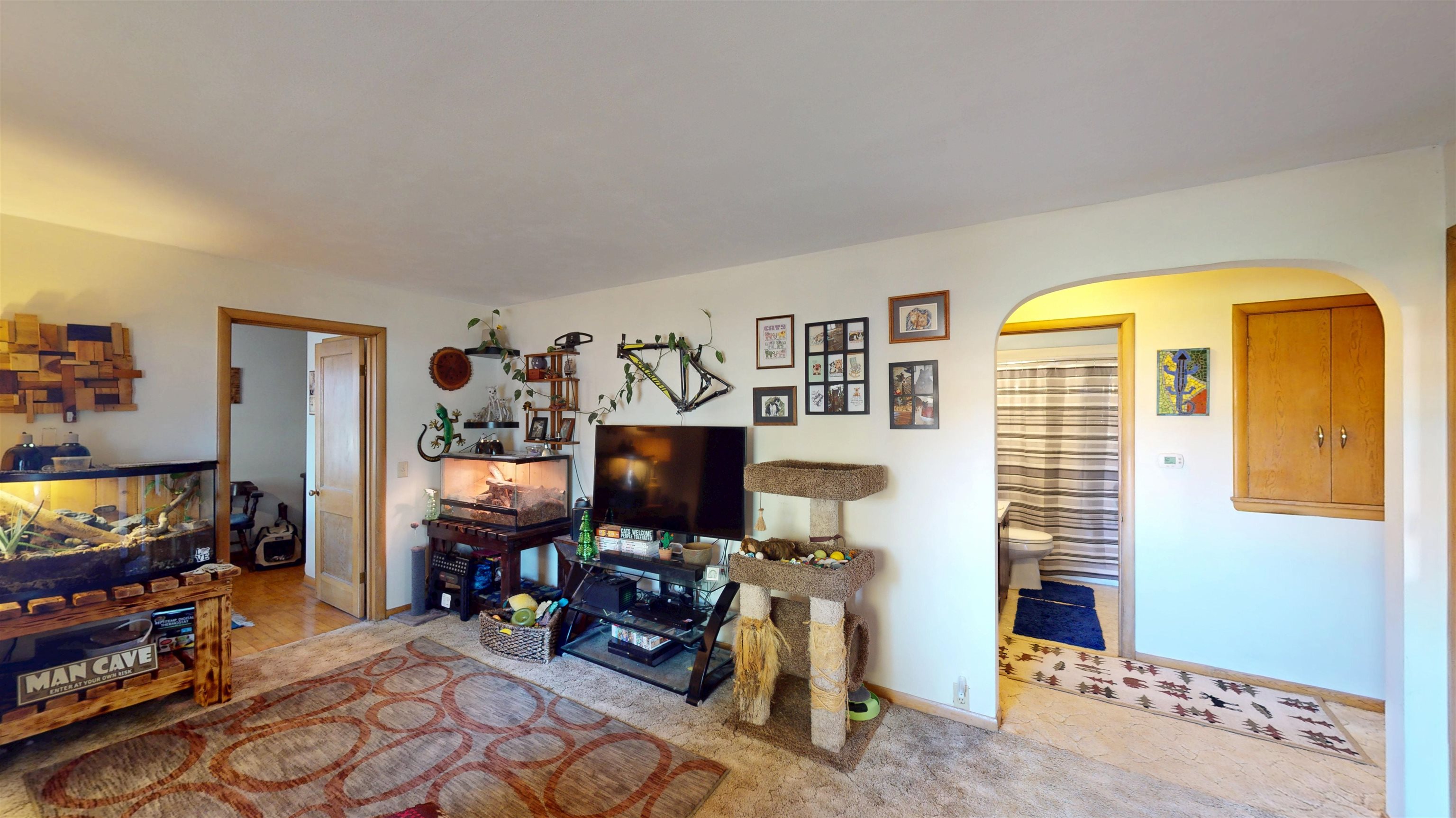 901 N MAPLE AVENUE, Marshfield, Wisconsin 54449, 3 Bedrooms Bedrooms, ,1 BathroomBathrooms,Residential,For Sale,901 N MAPLE AVENUE,22605222