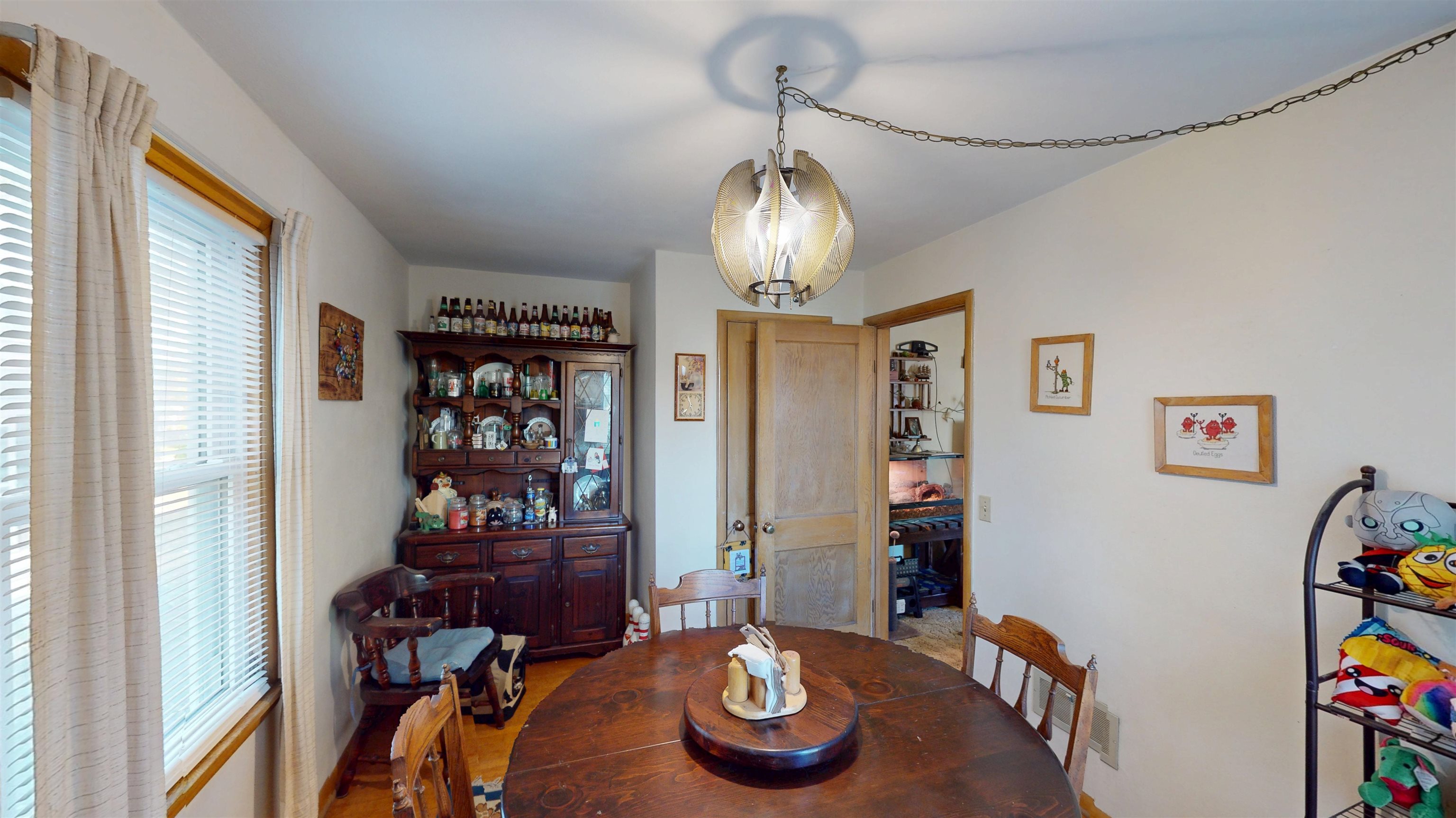 901 N MAPLE AVENUE, Marshfield, Wisconsin 54449, 3 Bedrooms Bedrooms, ,1 BathroomBathrooms,Residential,For Sale,901 N MAPLE AVENUE,22605222