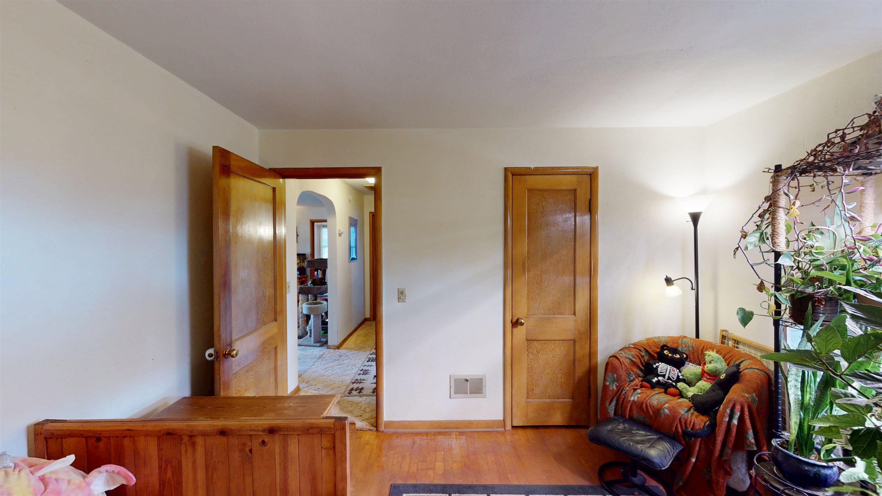 901 N MAPLE AVENUE, Marshfield, Wisconsin 54449, 3 Bedrooms Bedrooms, ,1 BathroomBathrooms,Residential,For Sale,901 N MAPLE AVENUE,22605222