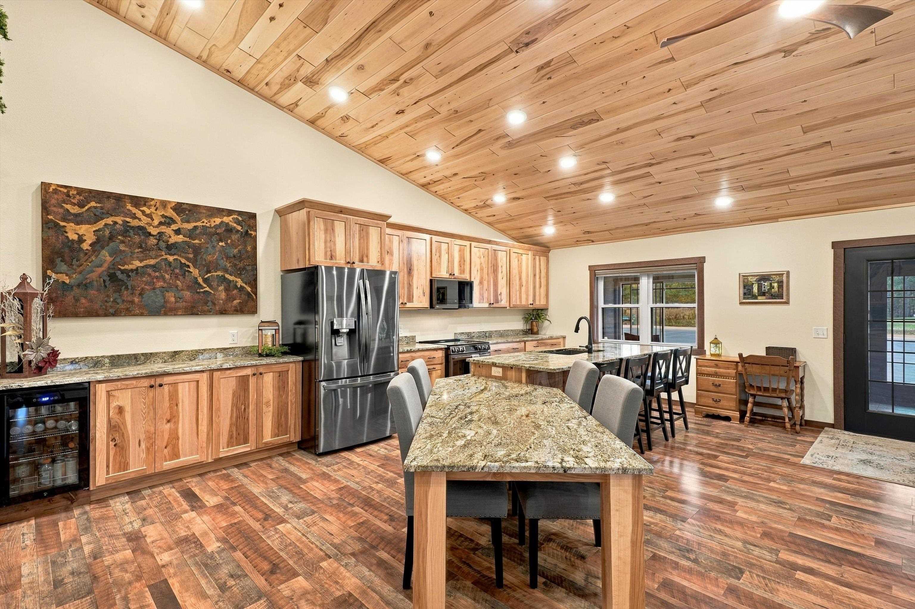 127231 RIDGEWAY DRIVE, Stratford, Wisconsin 54484, 3 Bedrooms Bedrooms, ,2 BathroomsBathrooms,Residential,For Sale,127231 RIDGEWAY DRIVE,22605227