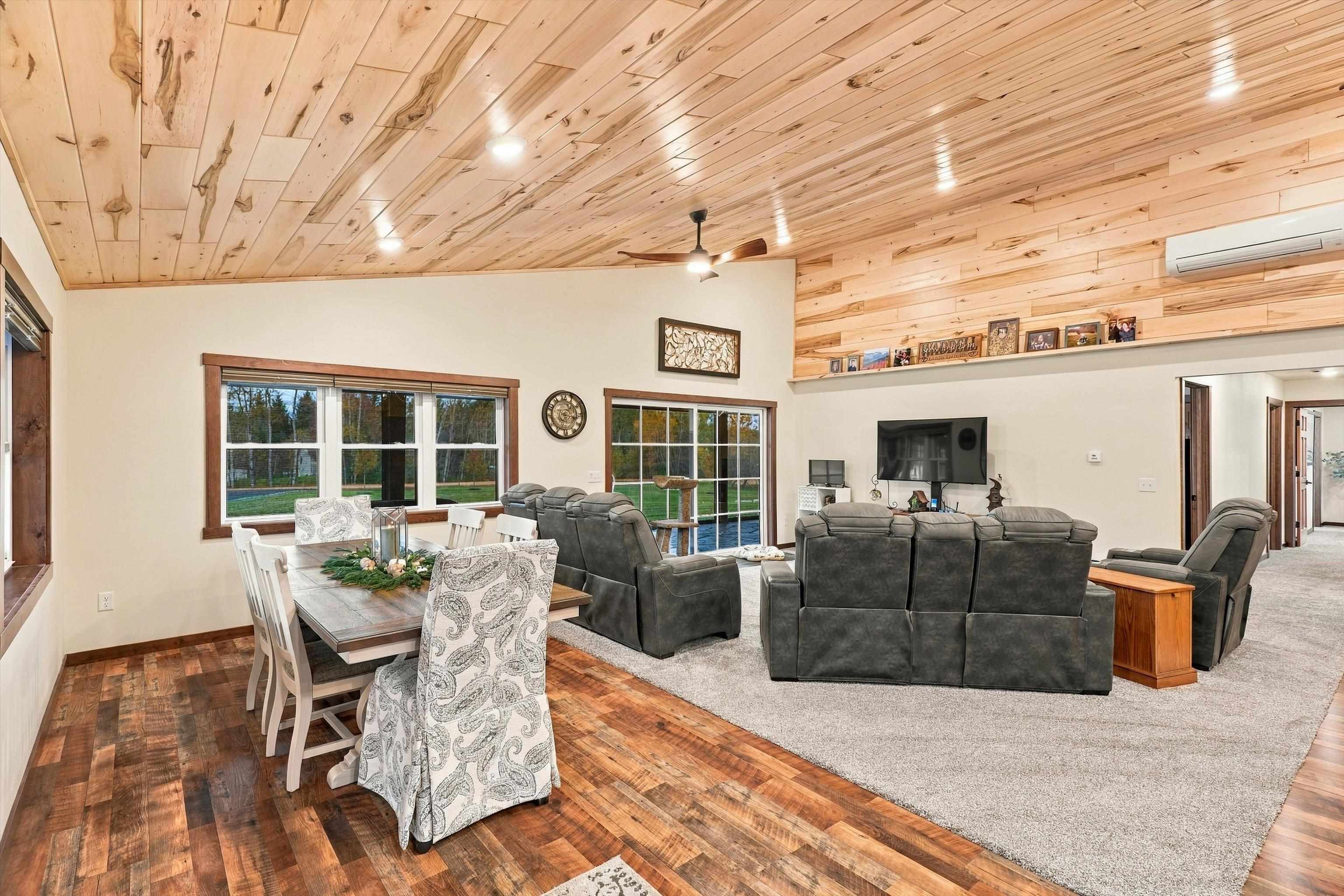 127231 RIDGEWAY DRIVE, Stratford, Wisconsin 54484, 3 Bedrooms Bedrooms, ,2 BathroomsBathrooms,Residential,For Sale,127231 RIDGEWAY DRIVE,22605227