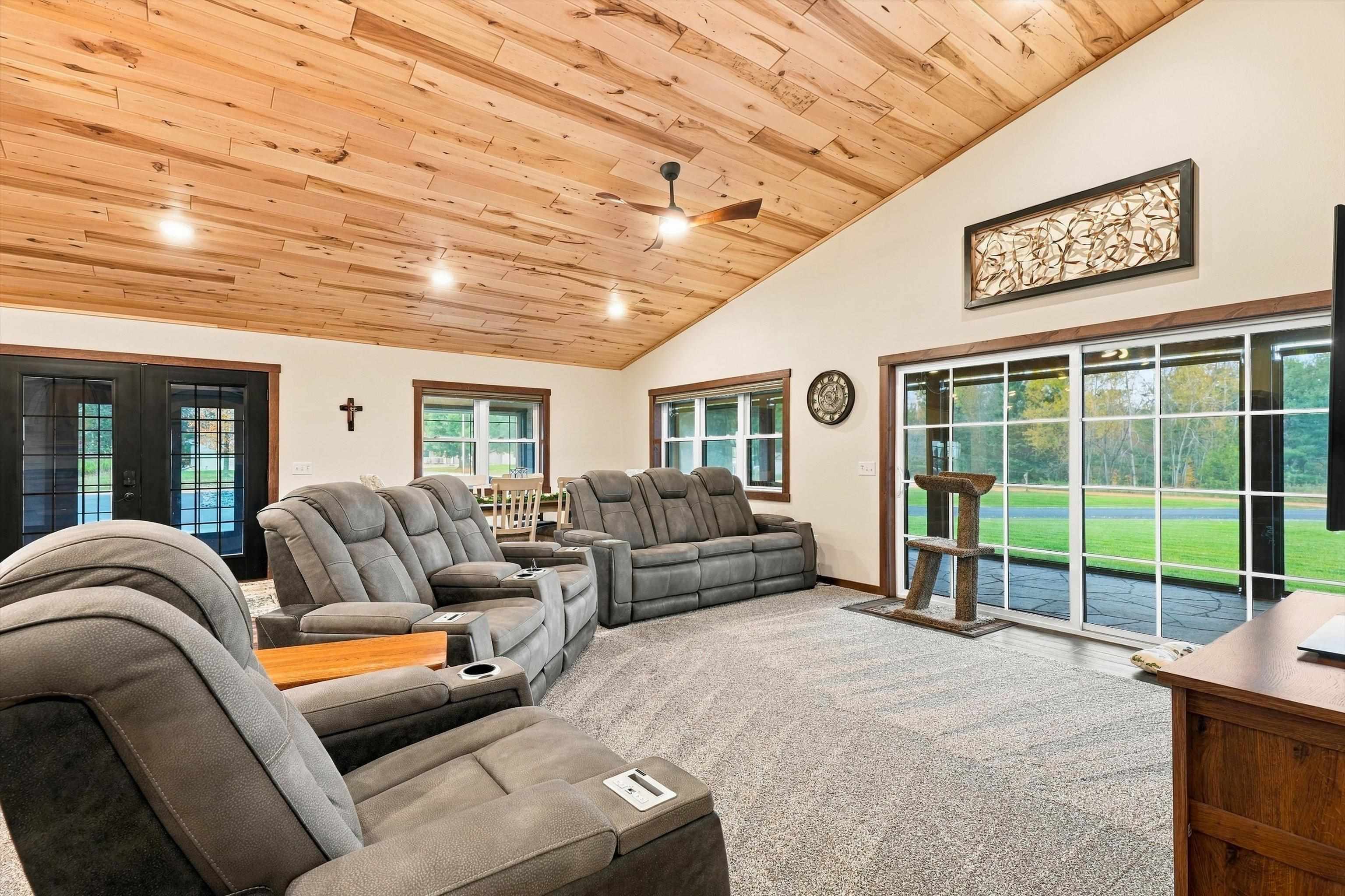 127231 RIDGEWAY DRIVE, Stratford, Wisconsin 54484, 3 Bedrooms Bedrooms, ,2 BathroomsBathrooms,Residential,For Sale,127231 RIDGEWAY DRIVE,22605227