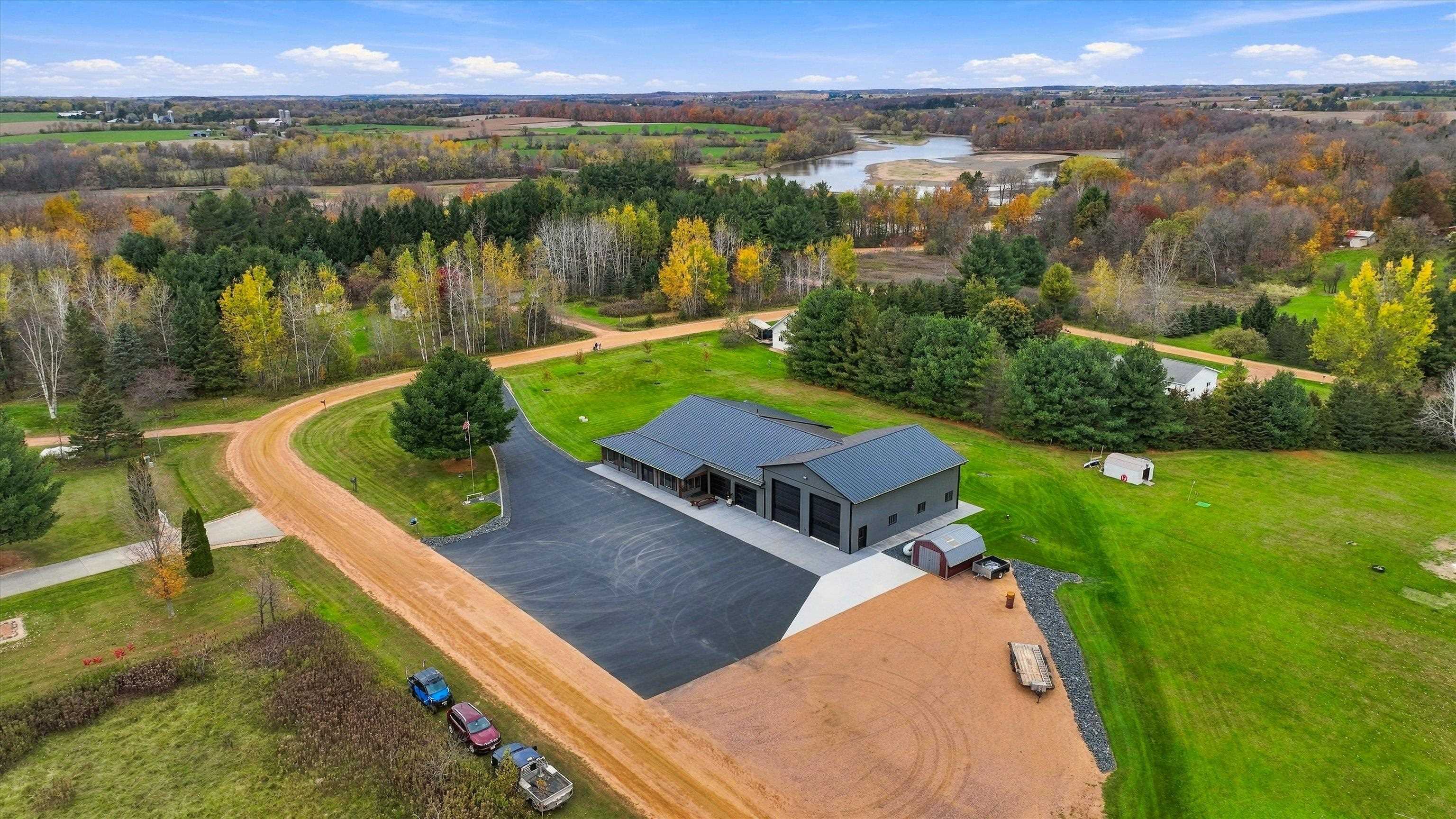 127231 RIDGEWAY DRIVE, Stratford, Wisconsin 54484, 3 Bedrooms Bedrooms, ,2 BathroomsBathrooms,Residential,For Sale,127231 RIDGEWAY DRIVE,22605227
