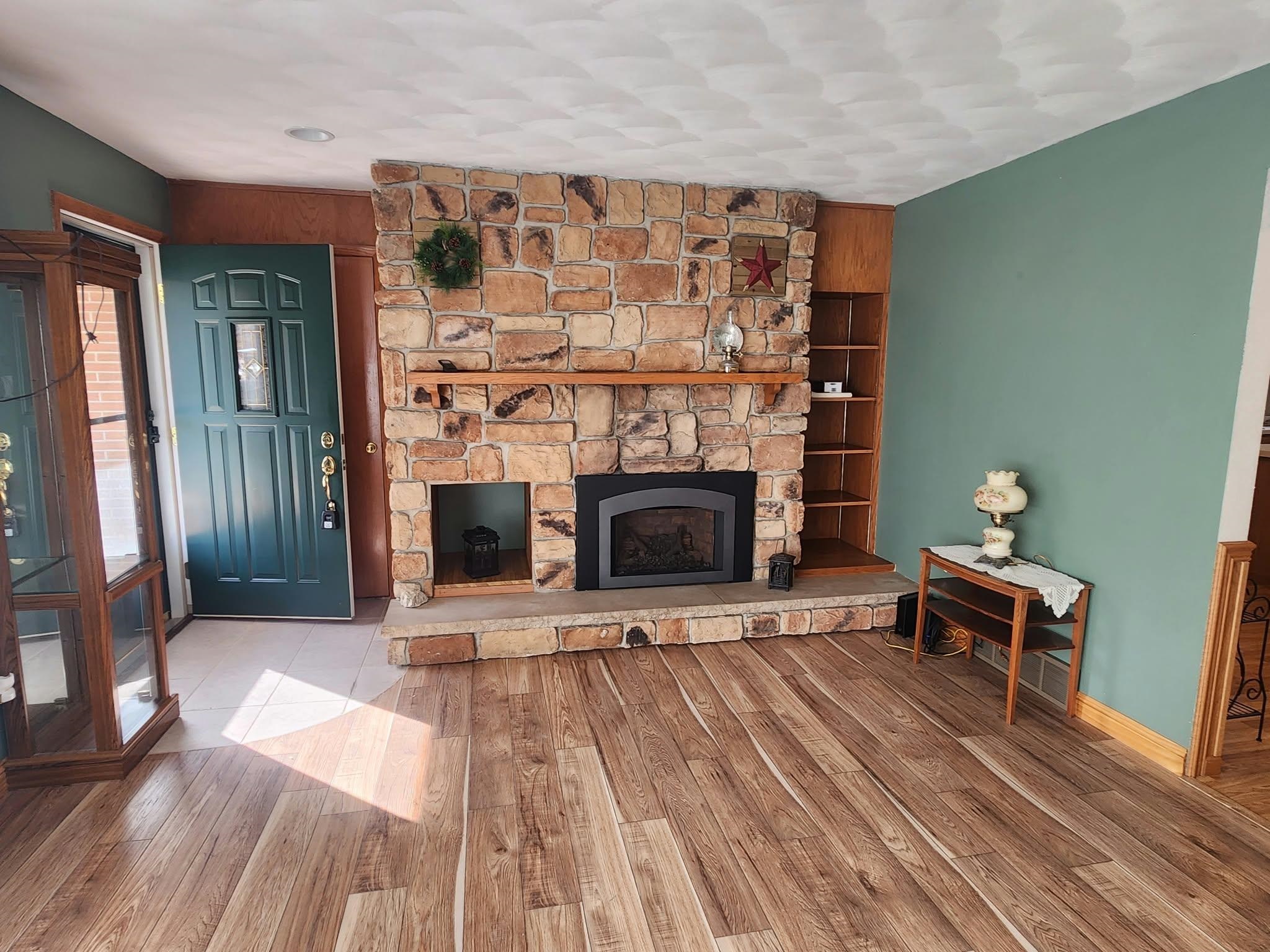 509 E FOREST STREET, Marshfield, Wisconsin 54449, 3 Bedrooms Bedrooms, ,1 BathroomBathrooms,Residential,For Sale,509 E FOREST STREET,22605228