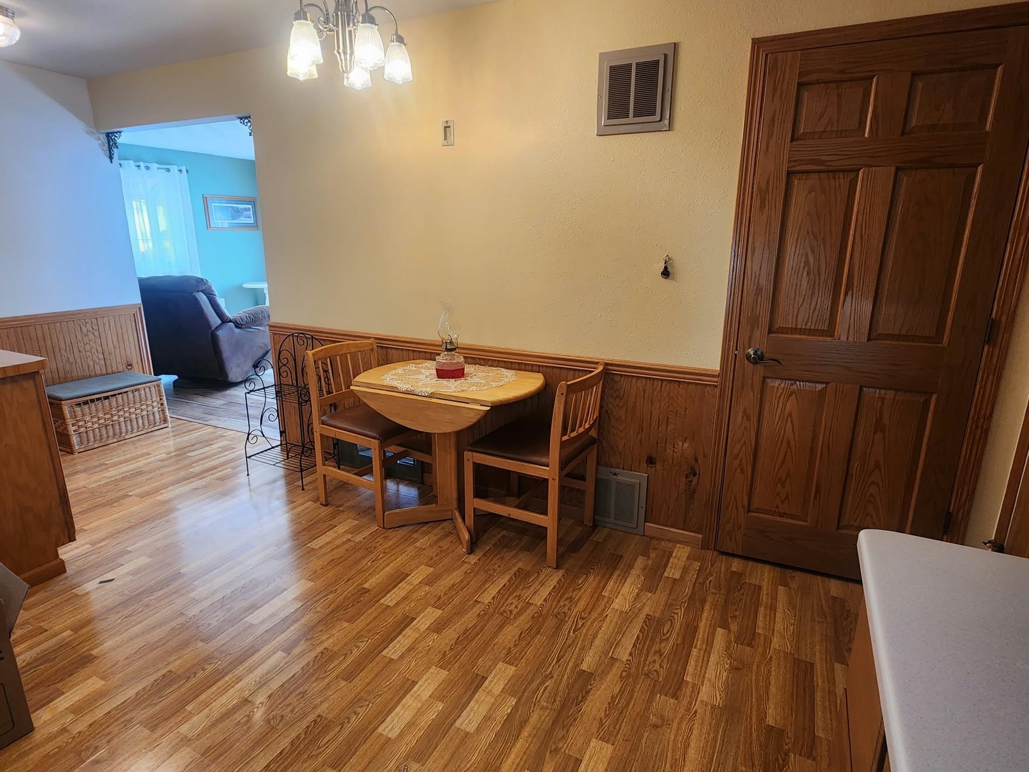 509 E FOREST STREET, Marshfield, Wisconsin 54449, 3 Bedrooms Bedrooms, ,1 BathroomBathrooms,Residential,For Sale,509 E FOREST STREET,22605228