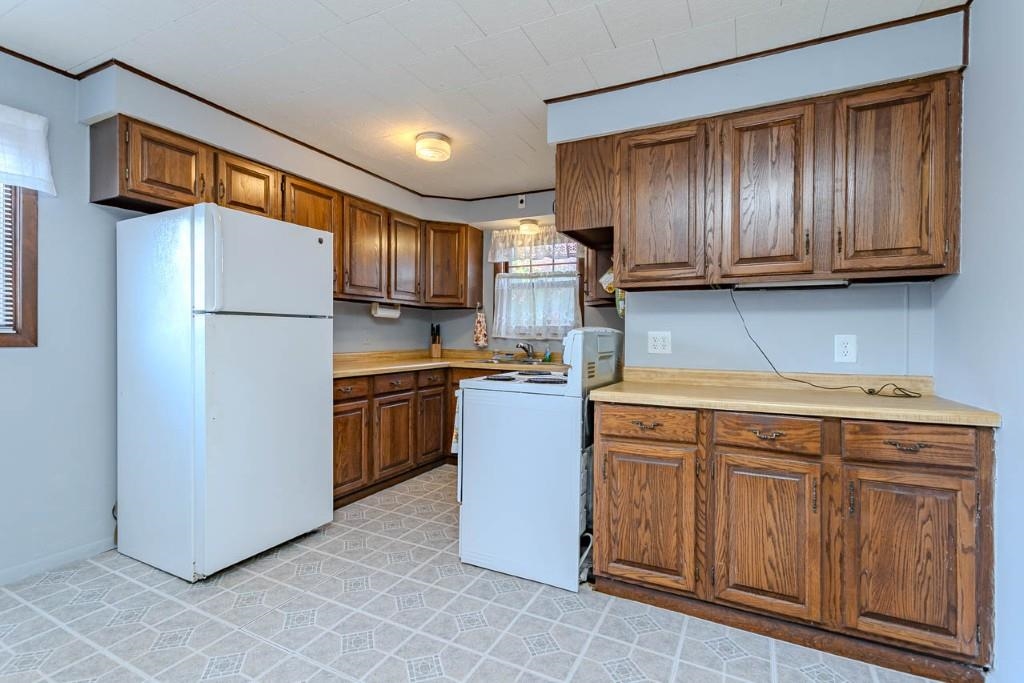 2008 N 8TH STREET, Wausau, Wisconsin 54403, 3 Bedrooms Bedrooms, ,1 BathroomBathrooms,Residential,For Sale,2008 N 8TH STREET,22605230