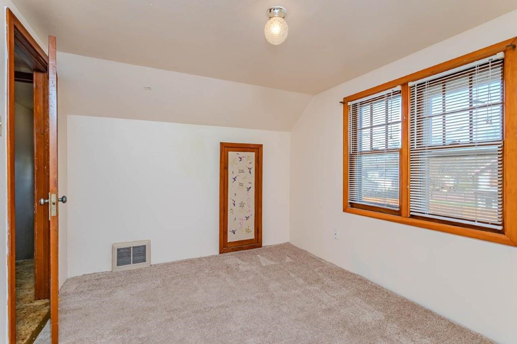 2008 N 8TH STREET, Wausau, Wisconsin 54403, 3 Bedrooms Bedrooms, ,1 BathroomBathrooms,Residential,For Sale,2008 N 8TH STREET,22605230