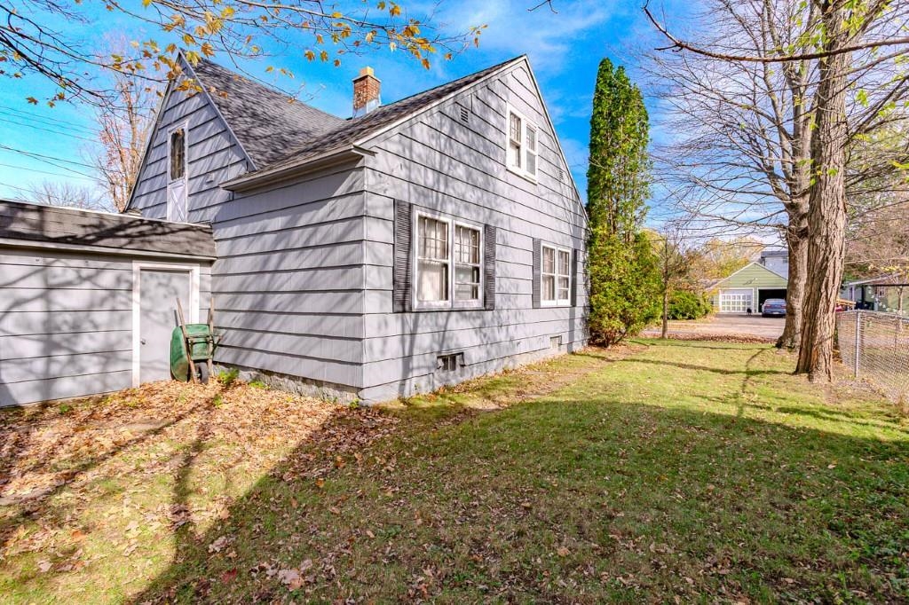 2008 N 8TH STREET, Wausau, Wisconsin 54403, 3 Bedrooms Bedrooms, ,1 BathroomBathrooms,Residential,For Sale,2008 N 8TH STREET,22605230