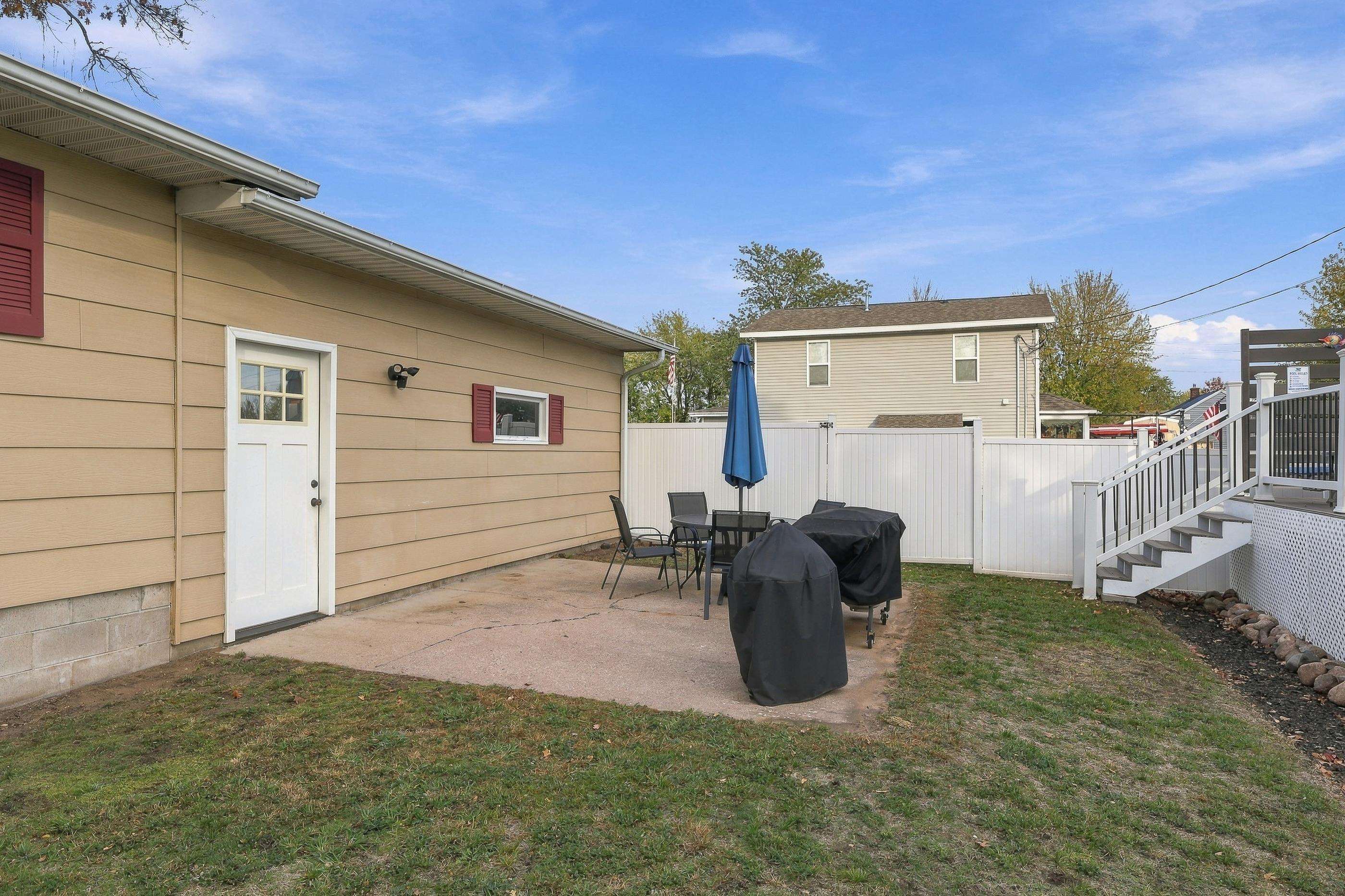 430 DALY AVENUE, Wisconsin Rapids, Wisconsin 54494, 3 Bedrooms Bedrooms, ,1 BathroomBathrooms,Residential,For Sale,430 DALY AVENUE,22605233
