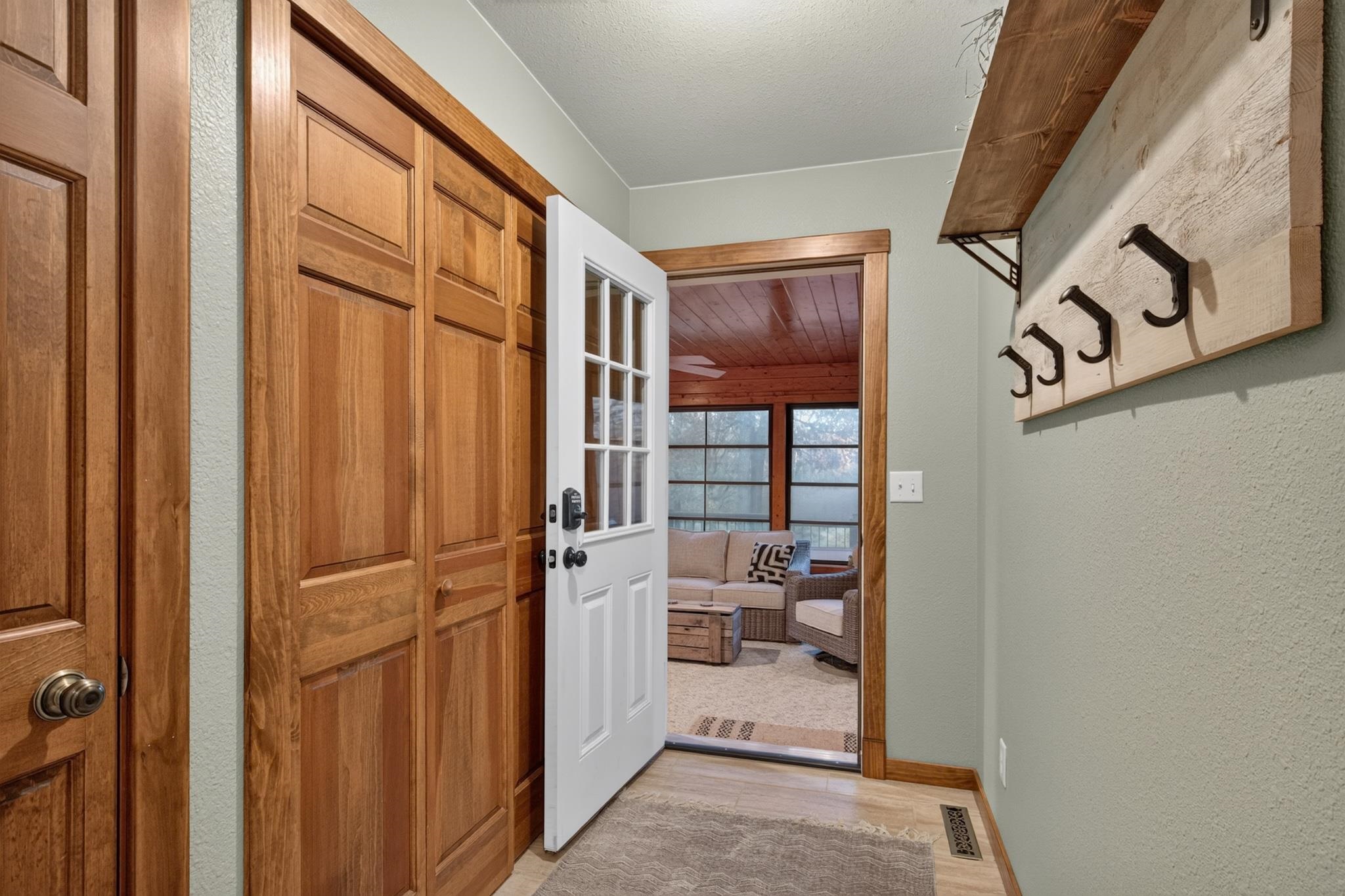 6421 OAK STREET, Wisconsin Rapids, Wisconsin 54494, 3 Bedrooms Bedrooms, ,3 BathroomsBathrooms,Residential,For Sale,6421 OAK STREET,22605236