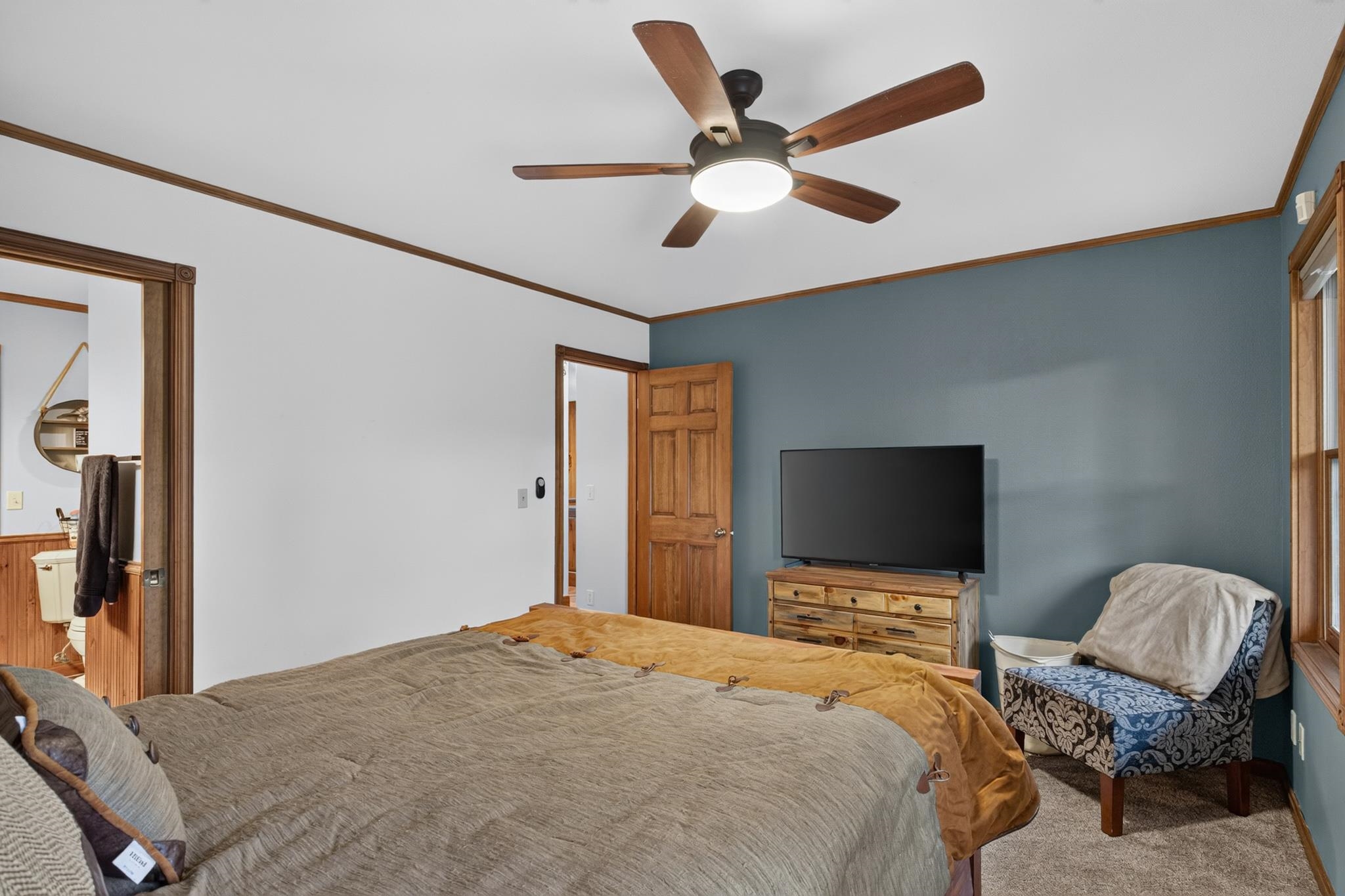 6421 OAK STREET, Wisconsin Rapids, Wisconsin 54494, 3 Bedrooms Bedrooms, ,3 BathroomsBathrooms,Residential,For Sale,6421 OAK STREET,22605236