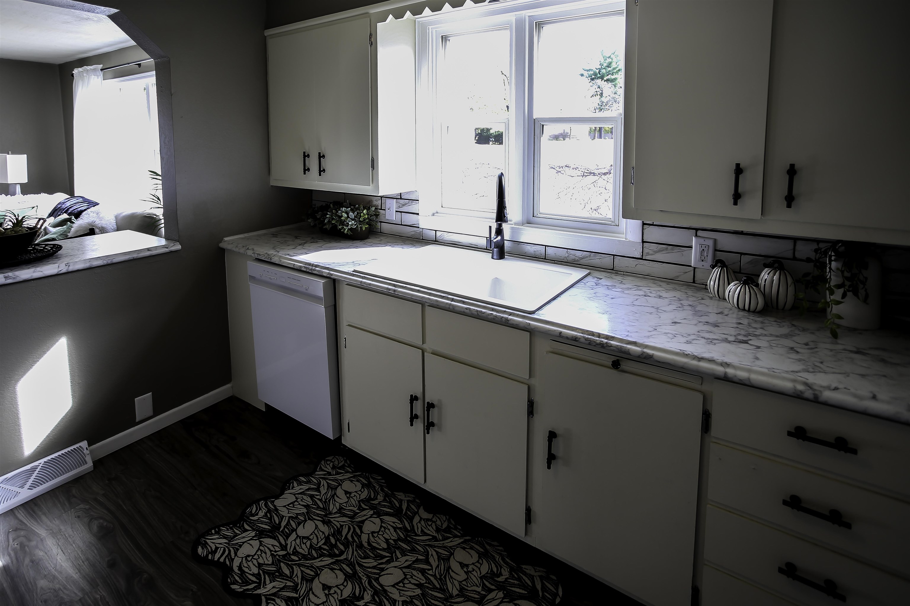 2516 WARNER STREET, Stevens Point, Wisconsin 54481, 2 Bedrooms Bedrooms, ,1 BathroomBathrooms,Residential,For Sale,2516 WARNER STREET,22605245