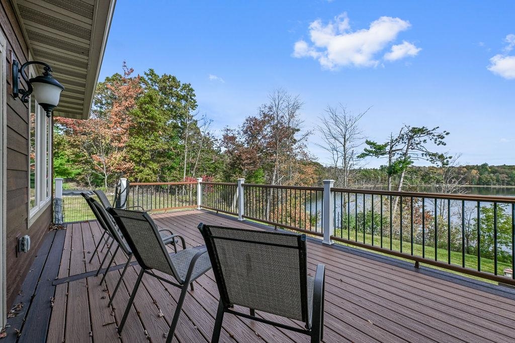 10053 PINE TREE TRAIL, Amherst Junction, Wisconsin 54407, 4 Bedrooms Bedrooms, ,3 BathroomsBathrooms,Residential,For Sale,10053 PINE TREE TRAIL,22605246