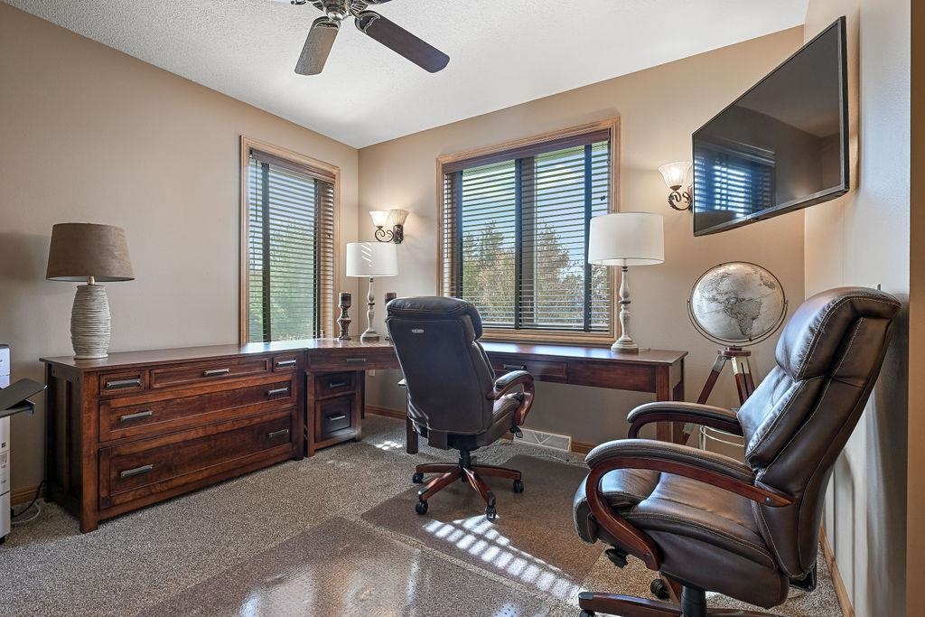 10053 PINE TREE TRAIL, Amherst Junction, Wisconsin 54407, 4 Bedrooms Bedrooms, ,3 BathroomsBathrooms,Residential,For Sale,10053 PINE TREE TRAIL,22605246