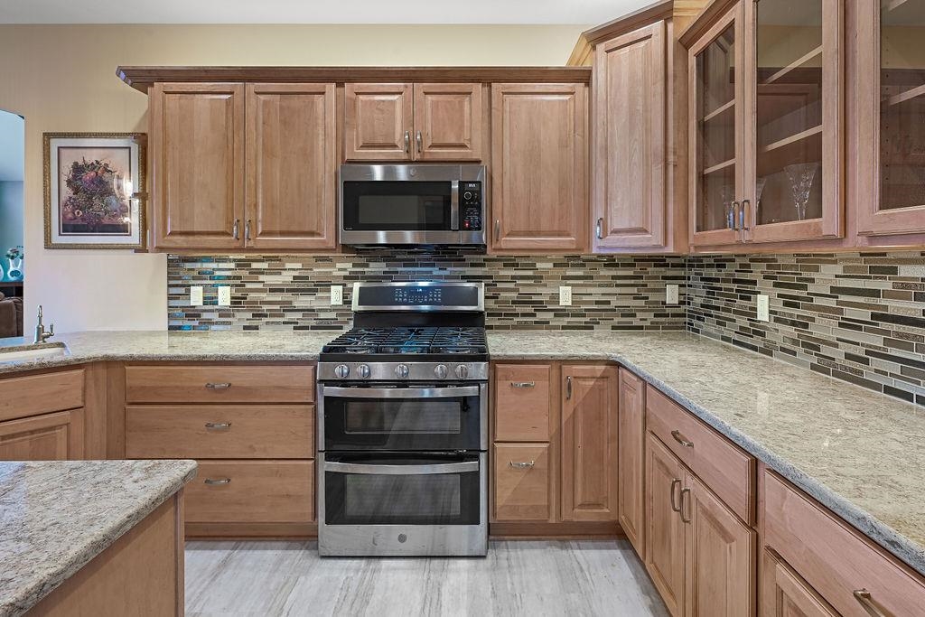 10053 PINE TREE TRAIL, Amherst Junction, Wisconsin 54407, 4 Bedrooms Bedrooms, ,3 BathroomsBathrooms,Residential,For Sale,10053 PINE TREE TRAIL,22605246