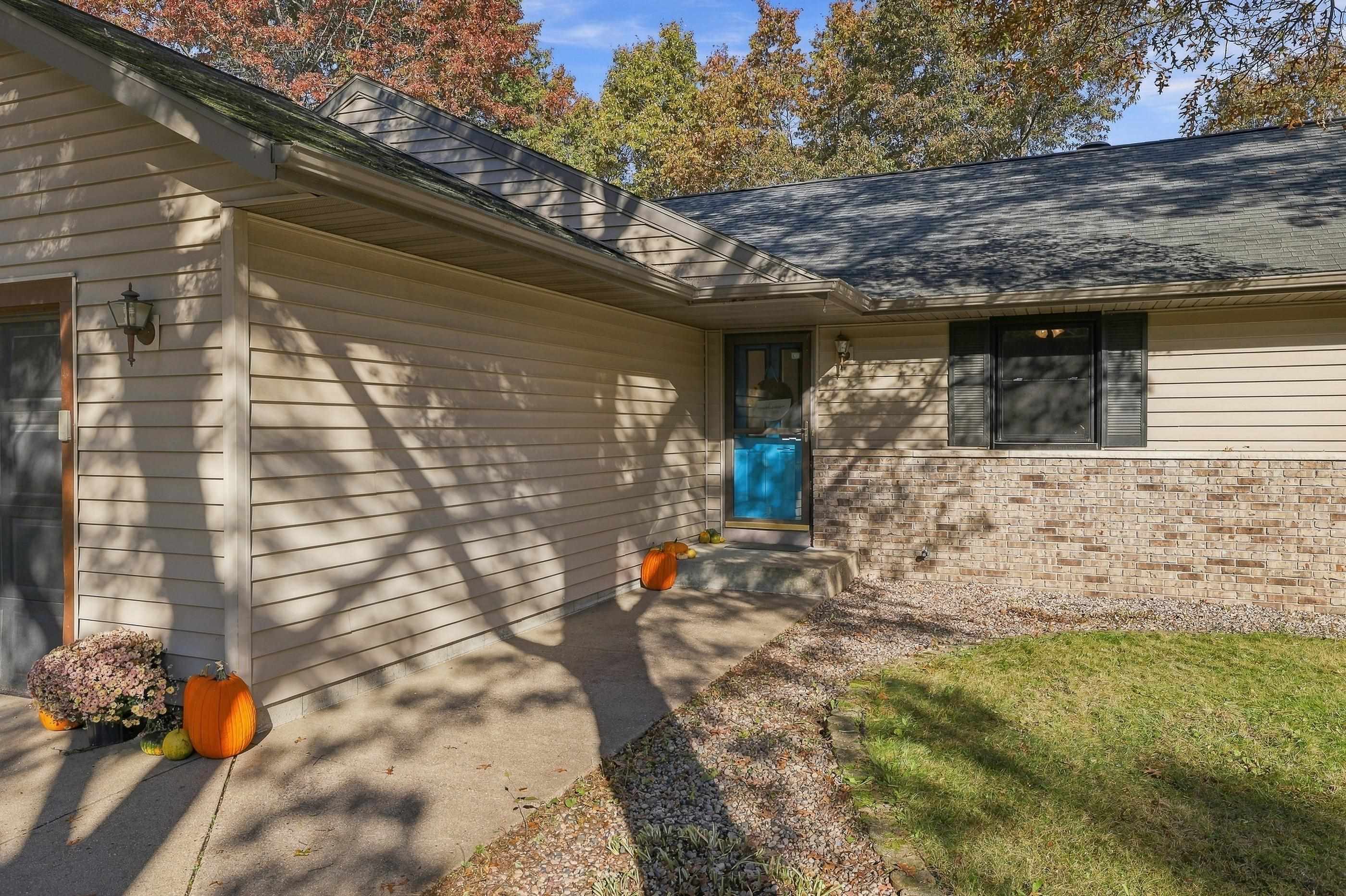 5456 SORENSON STREET, Stevens Point, Wisconsin 54482, 3 Bedrooms Bedrooms, ,3 BathroomsBathrooms,Residential,For Sale,5456 SORENSON STREET,22605247