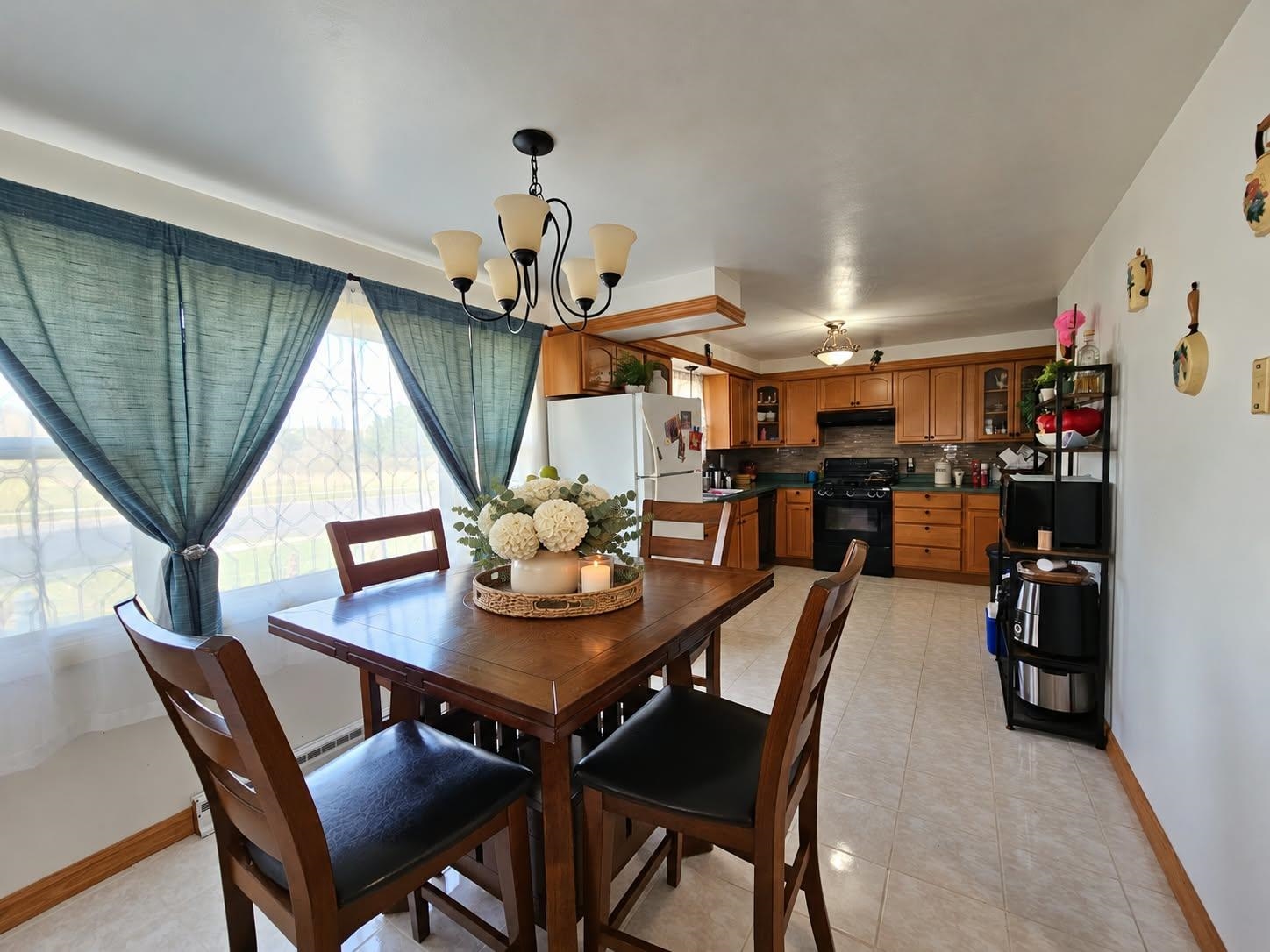 908 W 14TH STREET, Marshfield, Wisconsin 54449, 3 Bedrooms Bedrooms, ,1 BathroomBathrooms,Residential,For Sale,908 W 14TH STREET,22605248