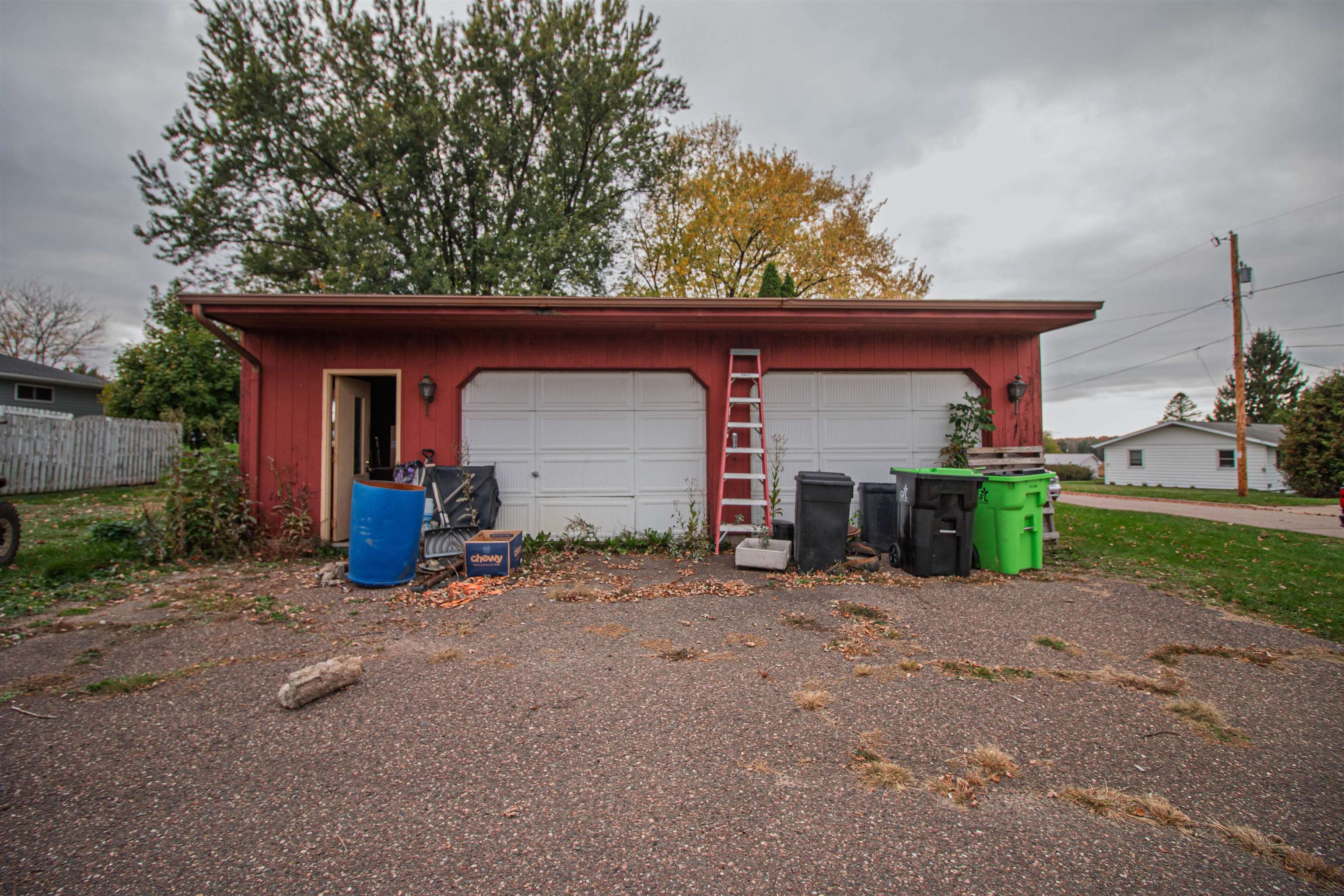325 SUNSET PLACE, Neillsville, Wisconsin 54456, 3 Bedrooms Bedrooms, ,2 BathroomsBathrooms,Residential,For Sale,325 SUNSET PLACE,22605271