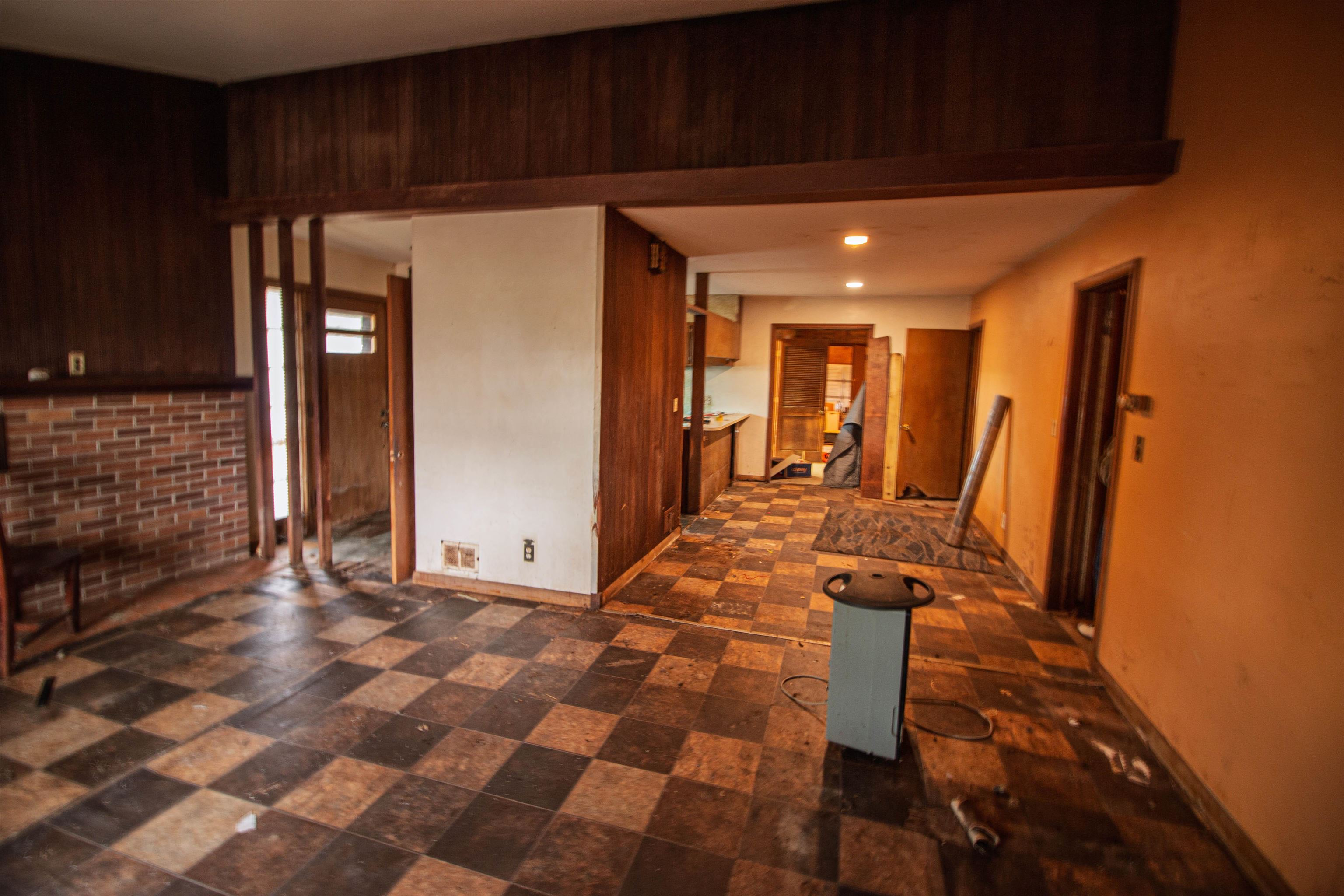 325 SUNSET PLACE, Neillsville, Wisconsin 54456, 3 Bedrooms Bedrooms, ,2 BathroomsBathrooms,Residential,For Sale,325 SUNSET PLACE,22605271