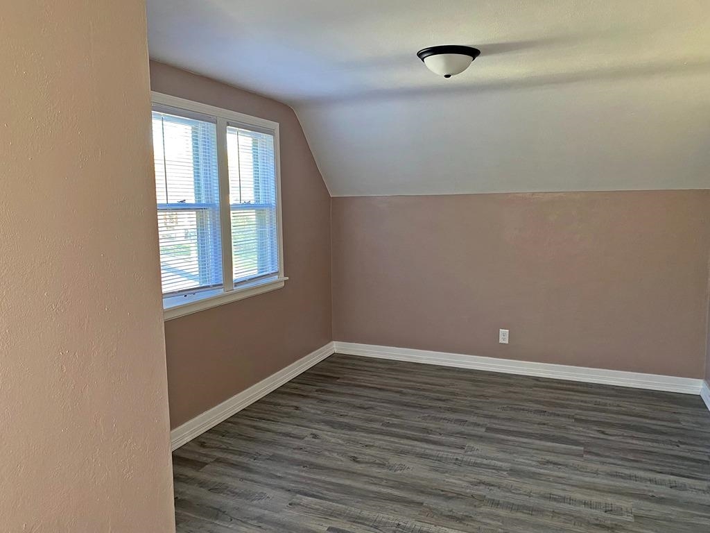 800 W 4TH STREET, Marshfield, Wisconsin 54449, 3 Bedrooms Bedrooms, ,1 BathroomBathrooms,Residential,For Sale,800 W 4TH STREET,22605272