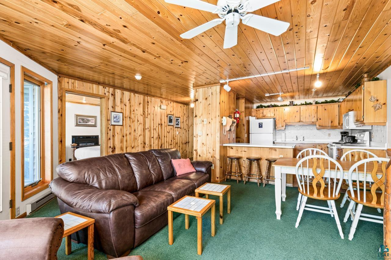 1624  #85 - 6 Superior Shores, ##85, Two Harbors, MN 55616 Listing Photo  16