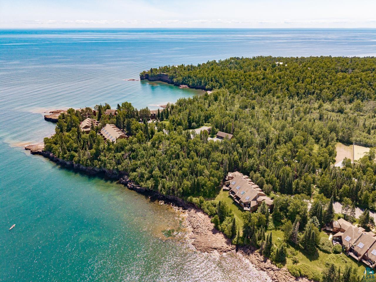 1624  #85 - 6 Superior Shores, ##85, Two Harbors, MN 55616 Listing Photo  7