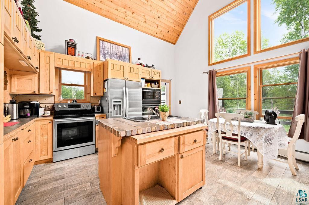 3687 Bassett Bay Beach, Brimson, MN 55602 Listing Photo  9