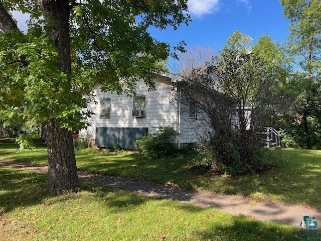 1909 Southern Dr, Virginia, MN 55792 Listing Photo  3