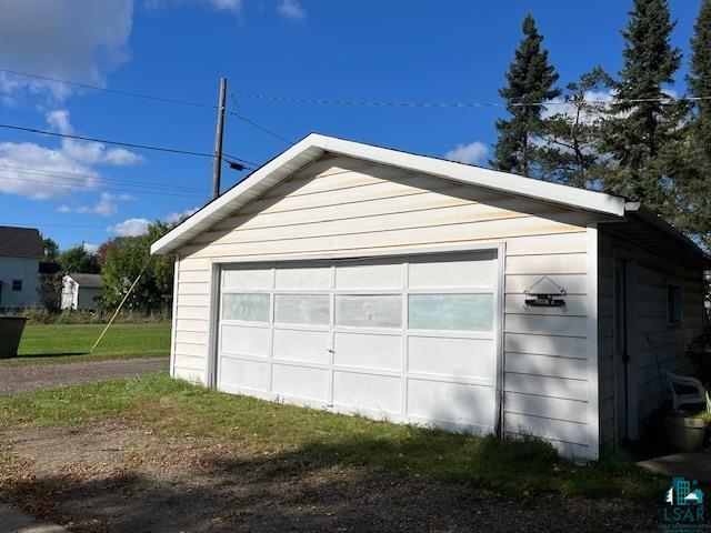1909 Southern Dr, Virginia, MN 55792 Listing Photo  7