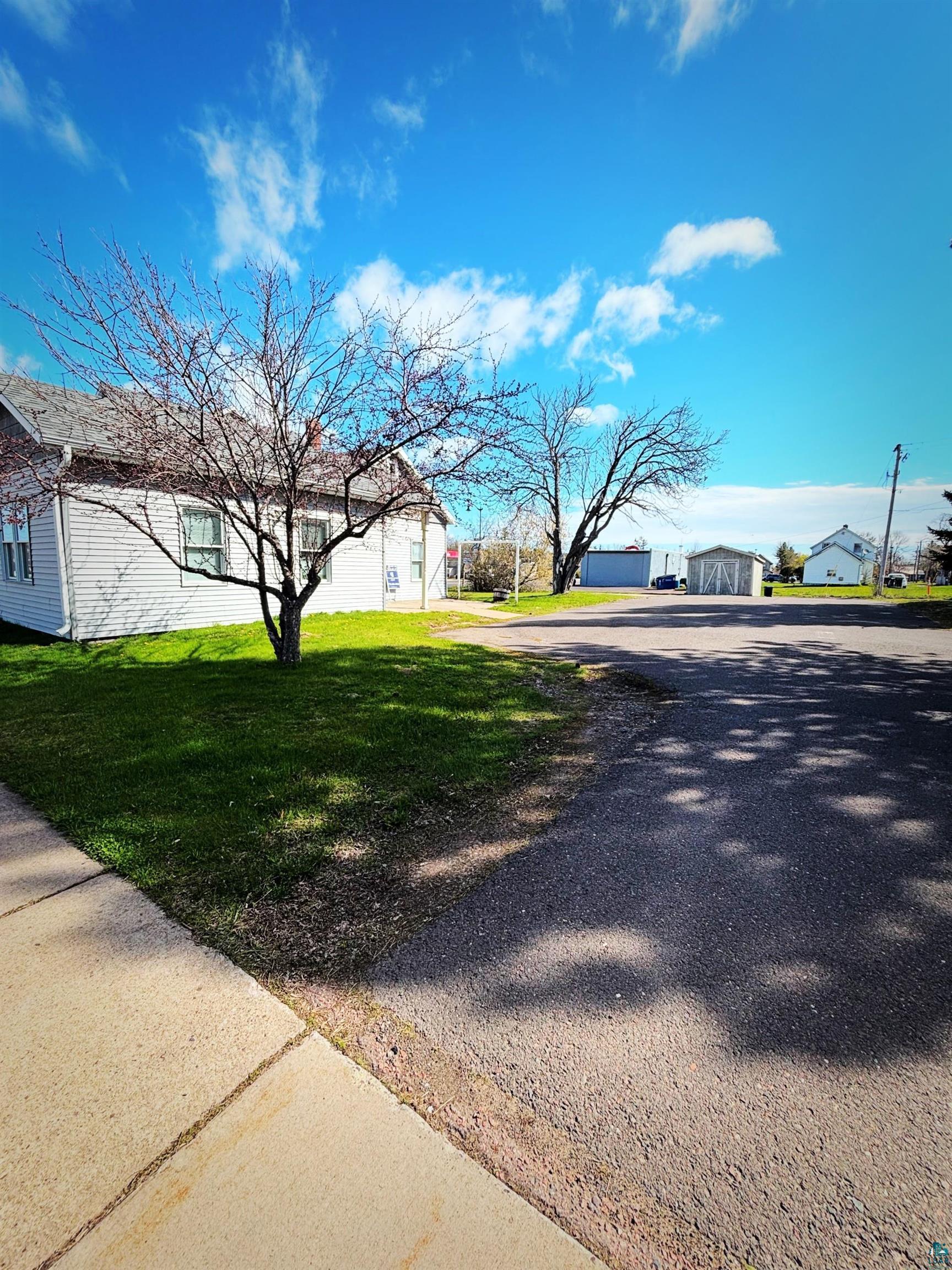 500 Lakeshore Drive East, Ashland, WI 54806 Listing Photo  16
