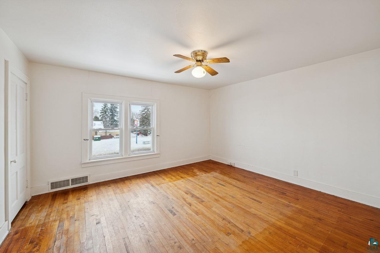 500 Lakeshore Drive East, Ashland, WI 54806 Listing Photo  10