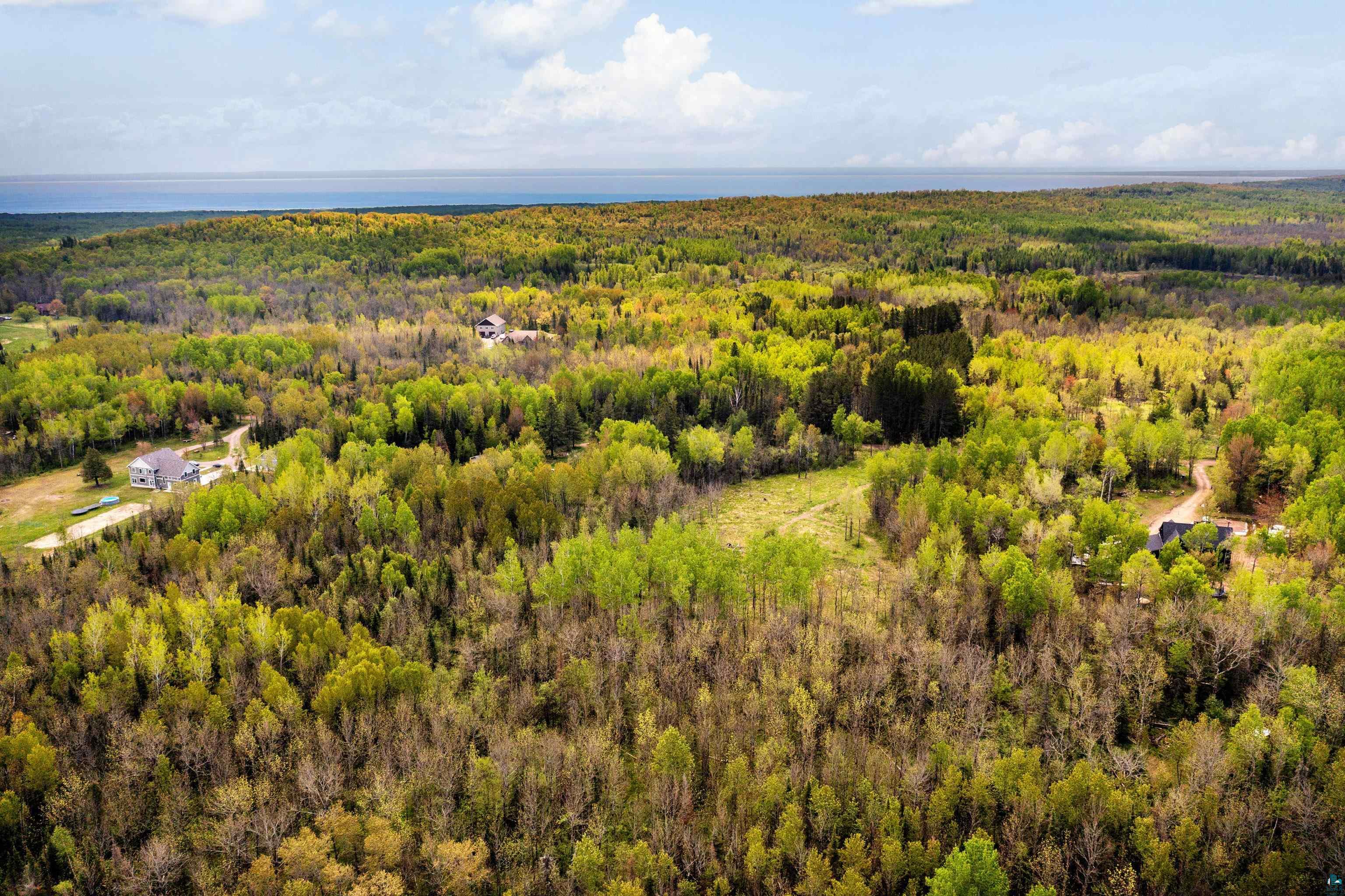 2597 Lauren Rd, Duluth, MN 55804 Listing Photo  18