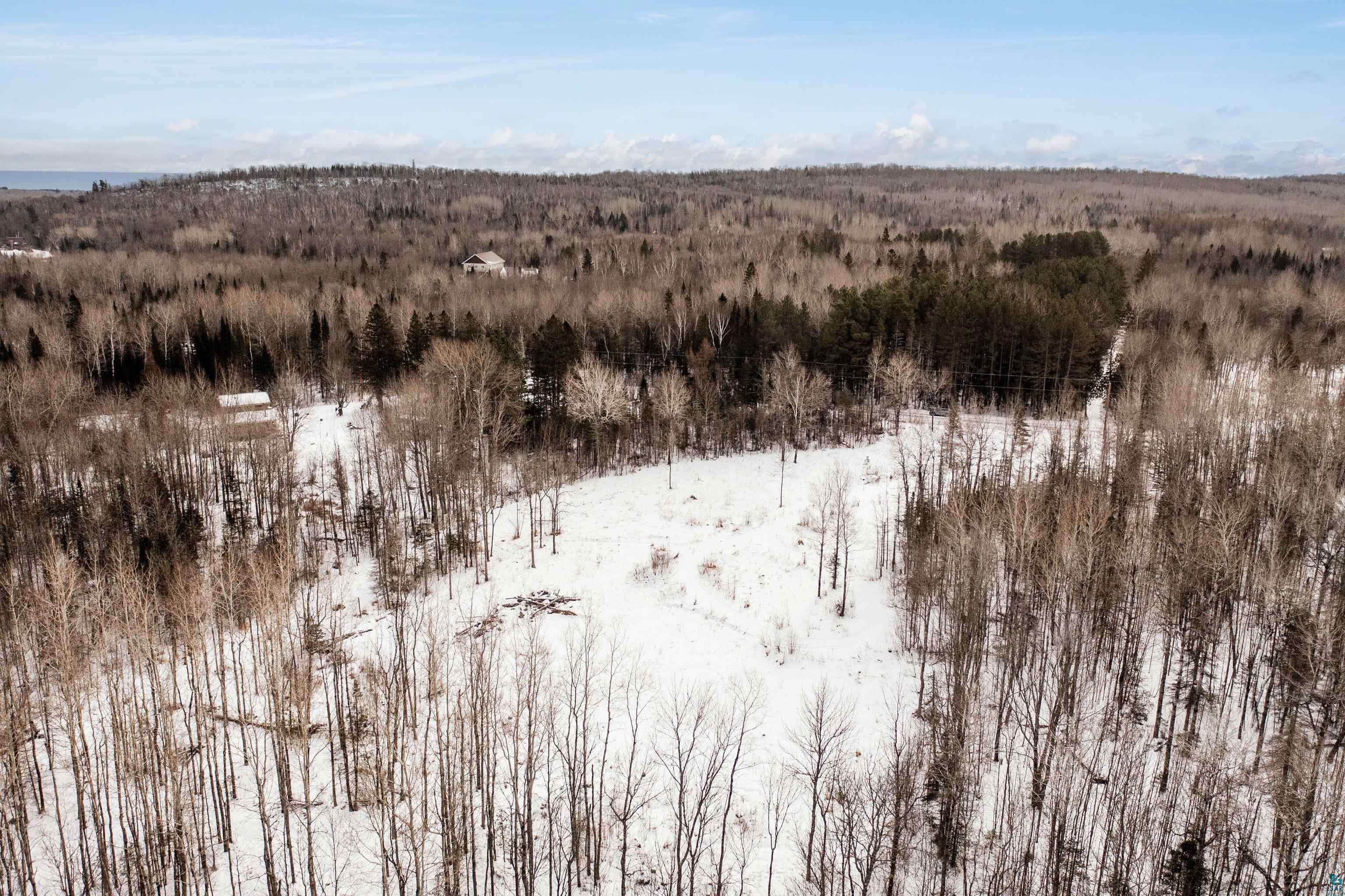 2597 Lauren Rd, Duluth, MN 55804 Listing Photo  24