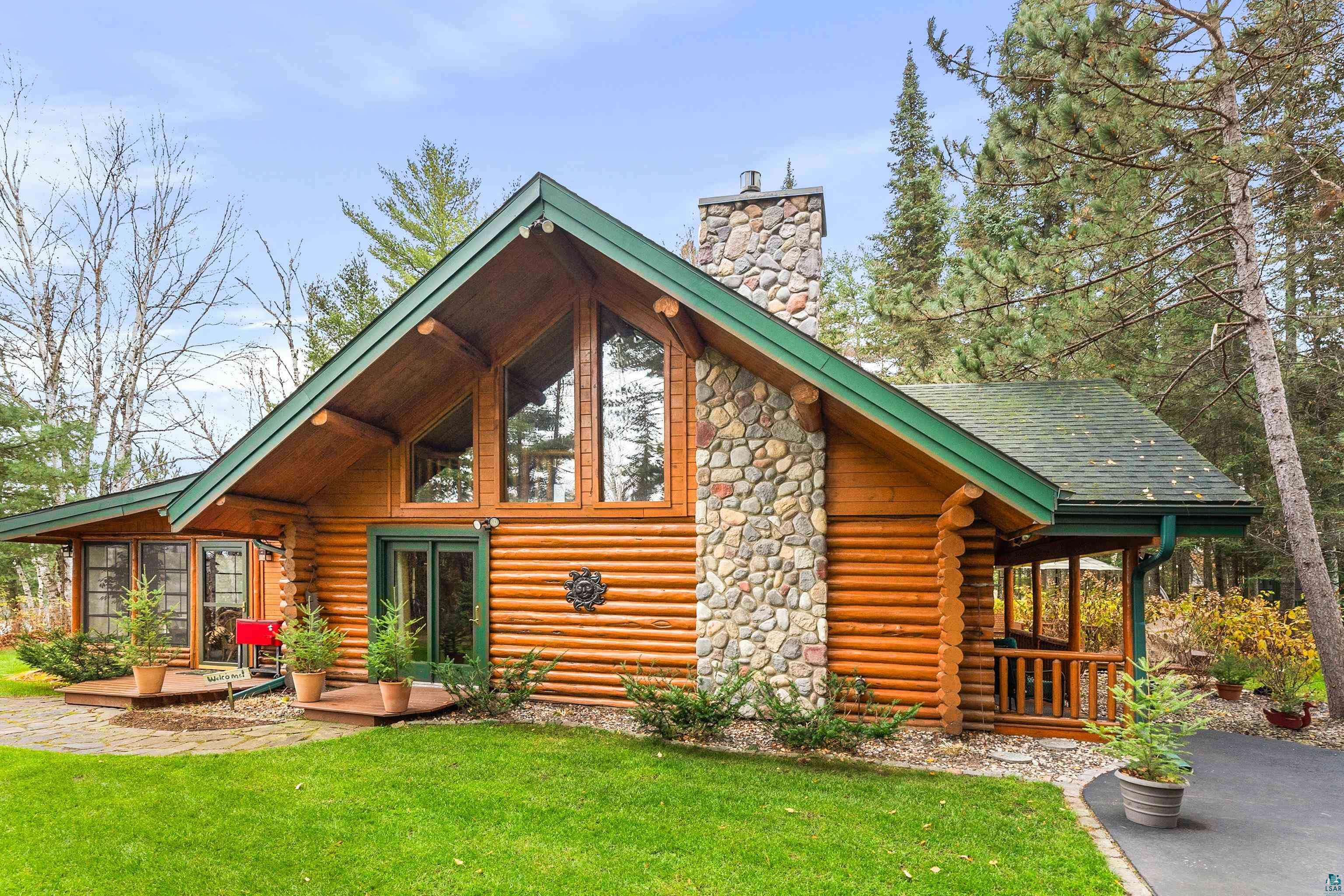 3296 N Little Alden Lake Rd, Duluth, MN 55803 Listing Photo  1