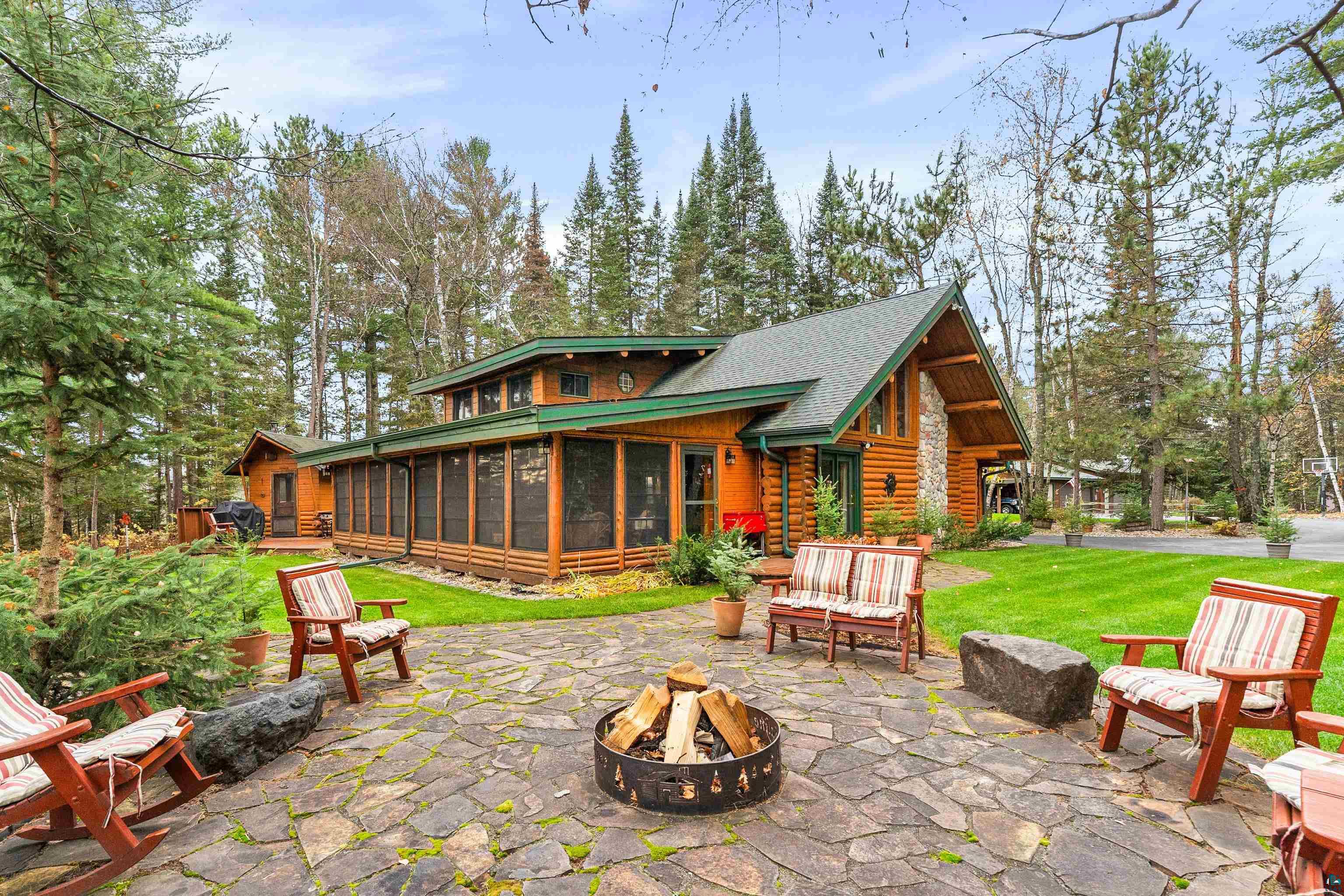 3296 N Little Alden Lake Rd, Duluth, MN 55803 Listing Photo  4
