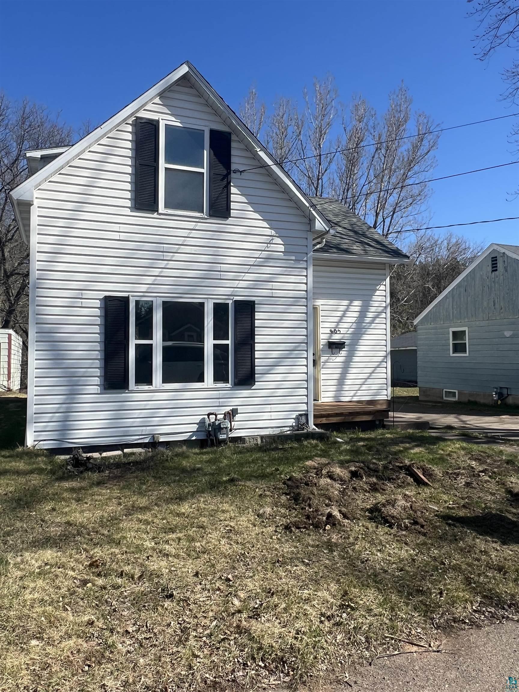 805 Park Ave, Cloquet, MN 55720 Listing Photo  1