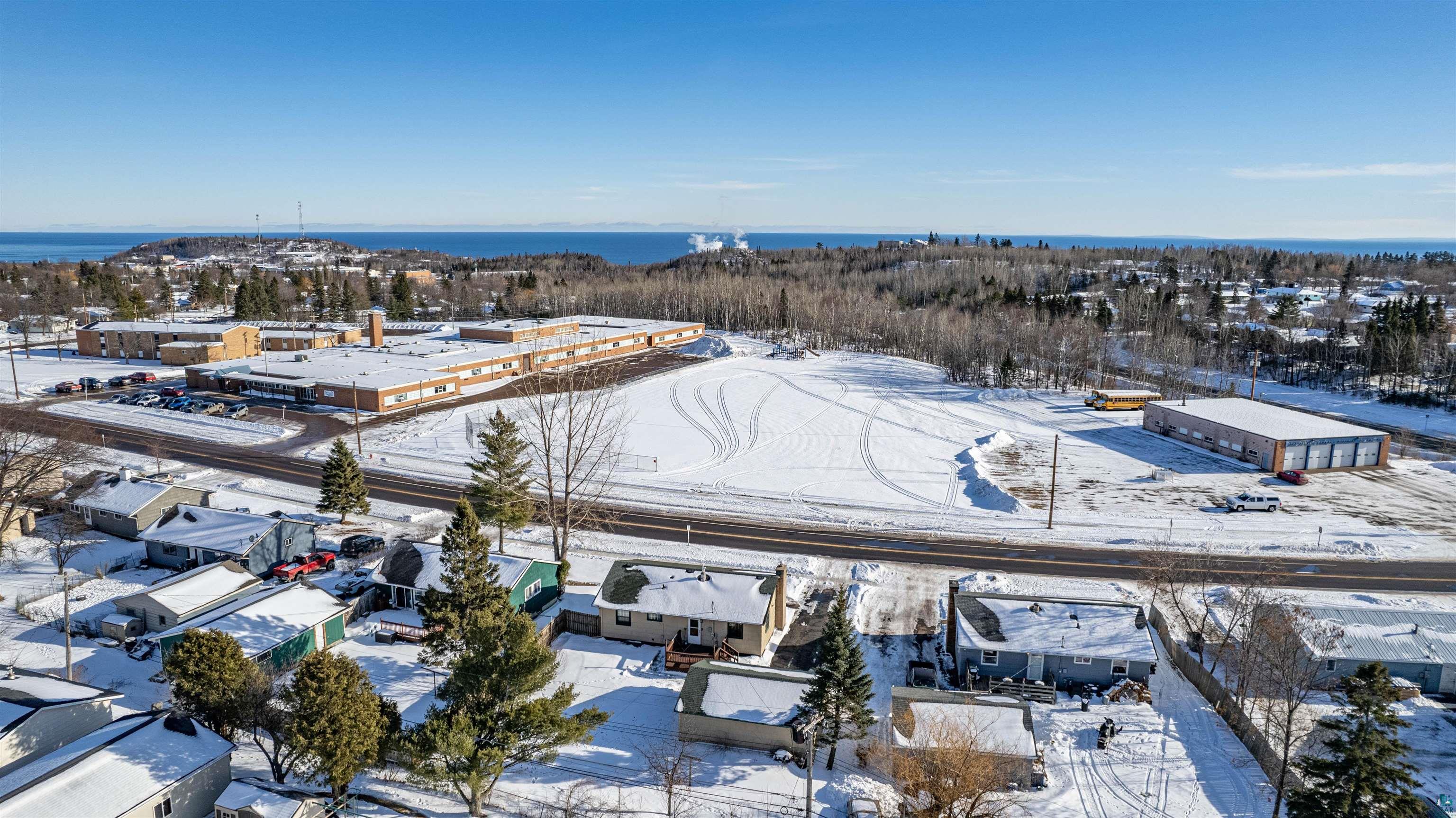 106 Edison Blvd, Silver Bay, MN 55614 Listing Photo  32