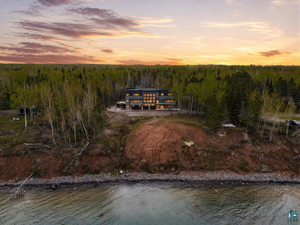 1430 Stoney Point Dr, Duluth, MN 55804 Listing Photo  1