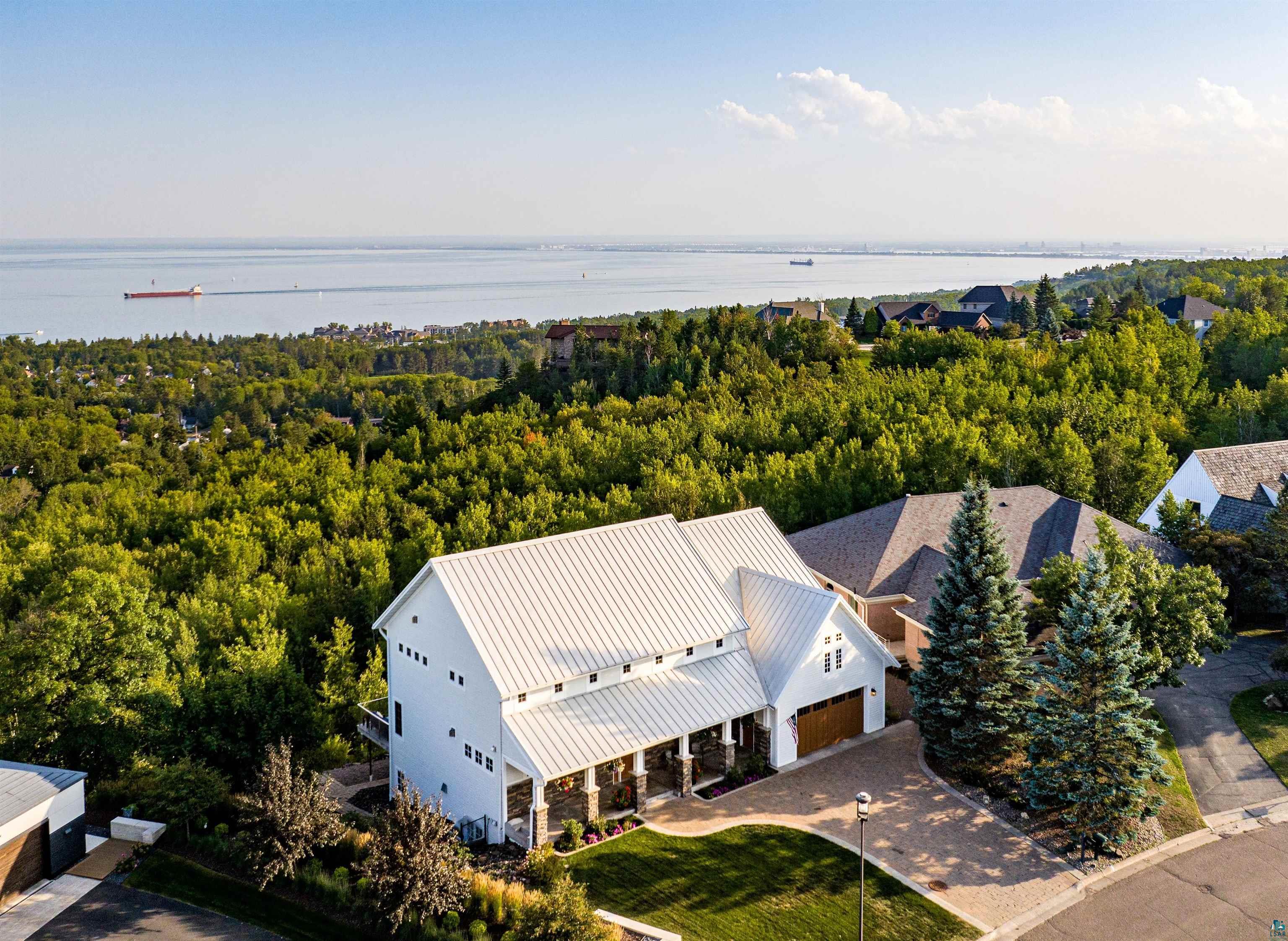 3725 North Ridge Rd, Duluth, MN 55804 Listing Photo  49