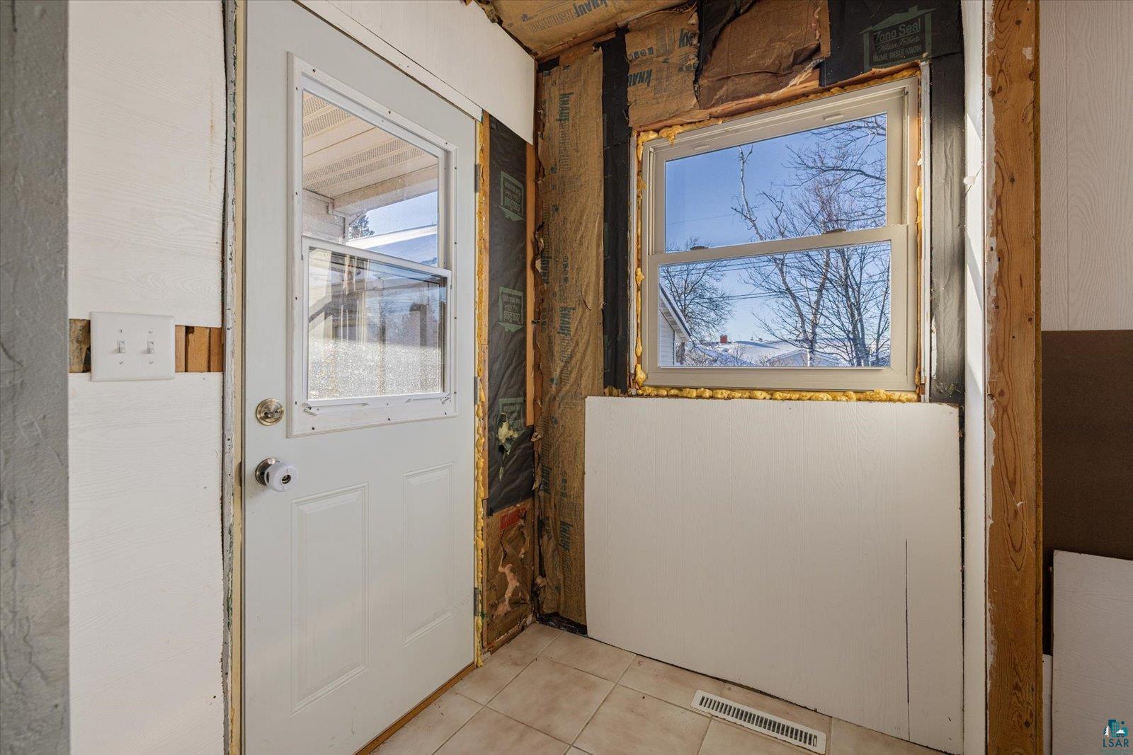24 Fern Crt, Babbitt, MN 55706-1218 Listing Photo  16