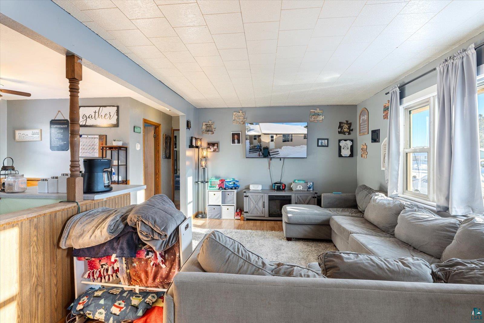 24 Fern Crt, Babbitt, MN 55706-1218 Listing Photo  9
