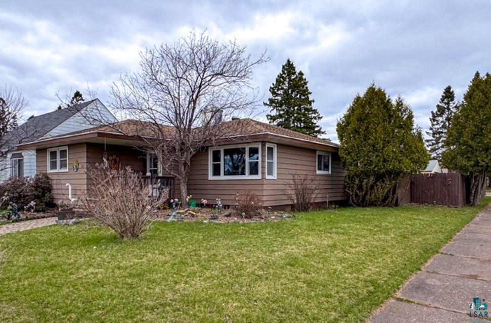 601 12th Ave, Two Harbors, MN 55616 Listing Photo  3