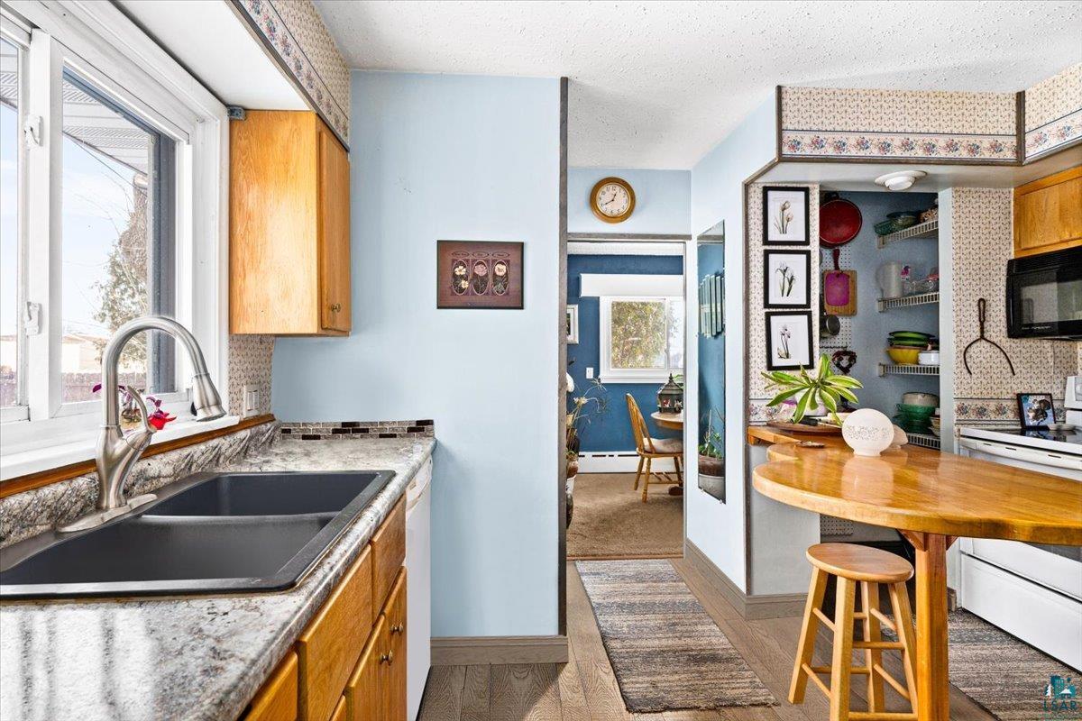 601 12th Ave, Two Harbors, MN 55616 Listing Photo  5