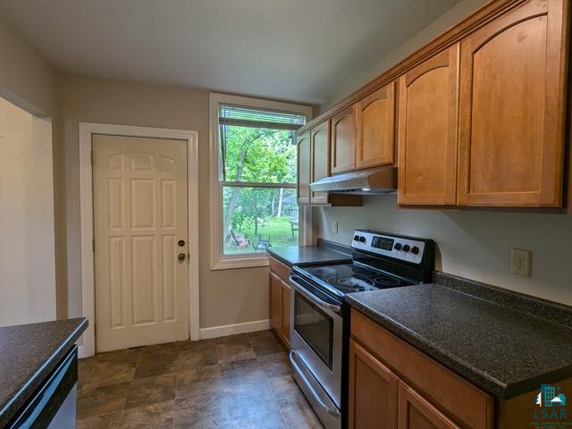 10-12 S 16th Ave E, Duluth, MN 55812 Listing Photo  23