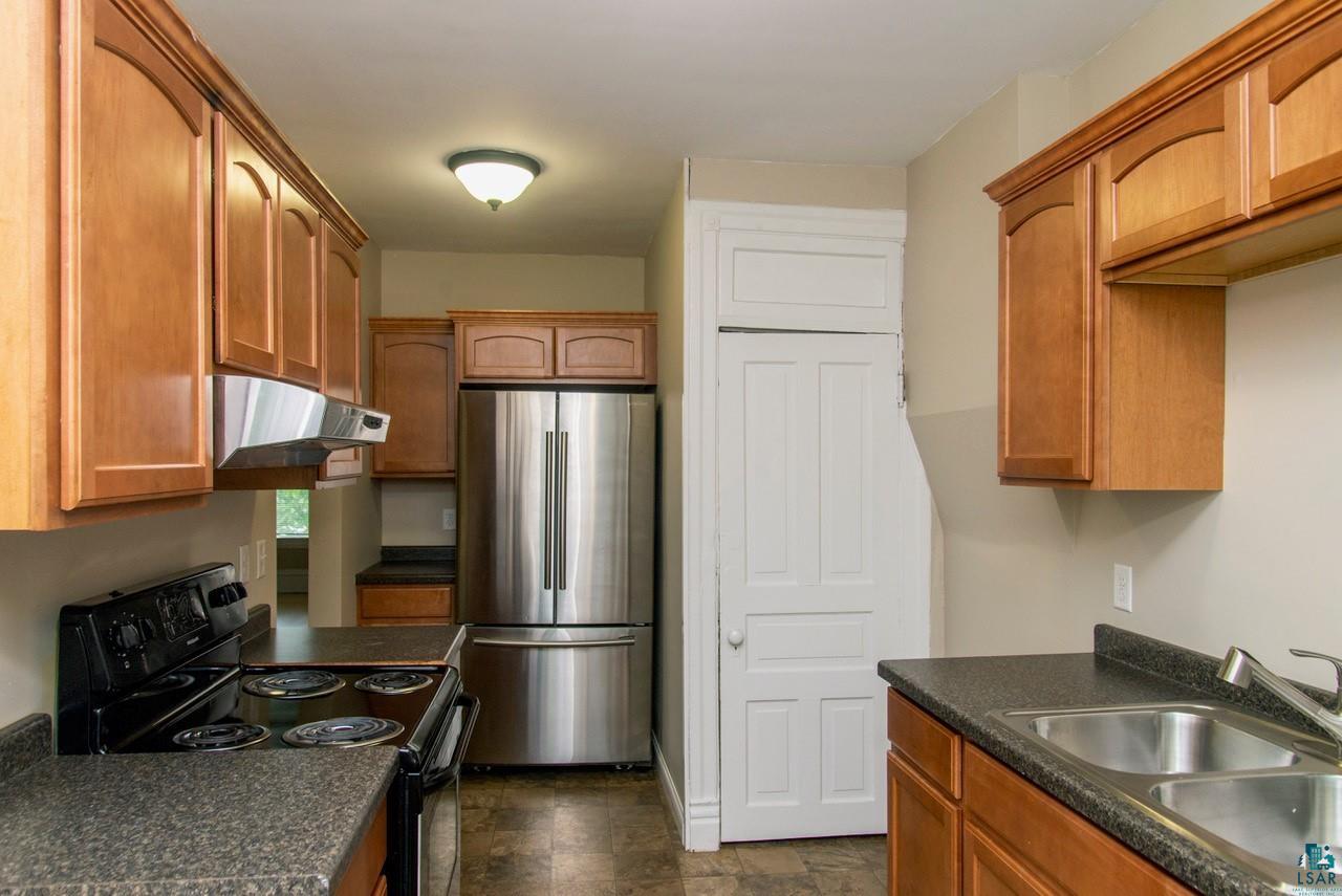 10-12 S 16th Ave E, Duluth, MN 55812 Listing Photo  9